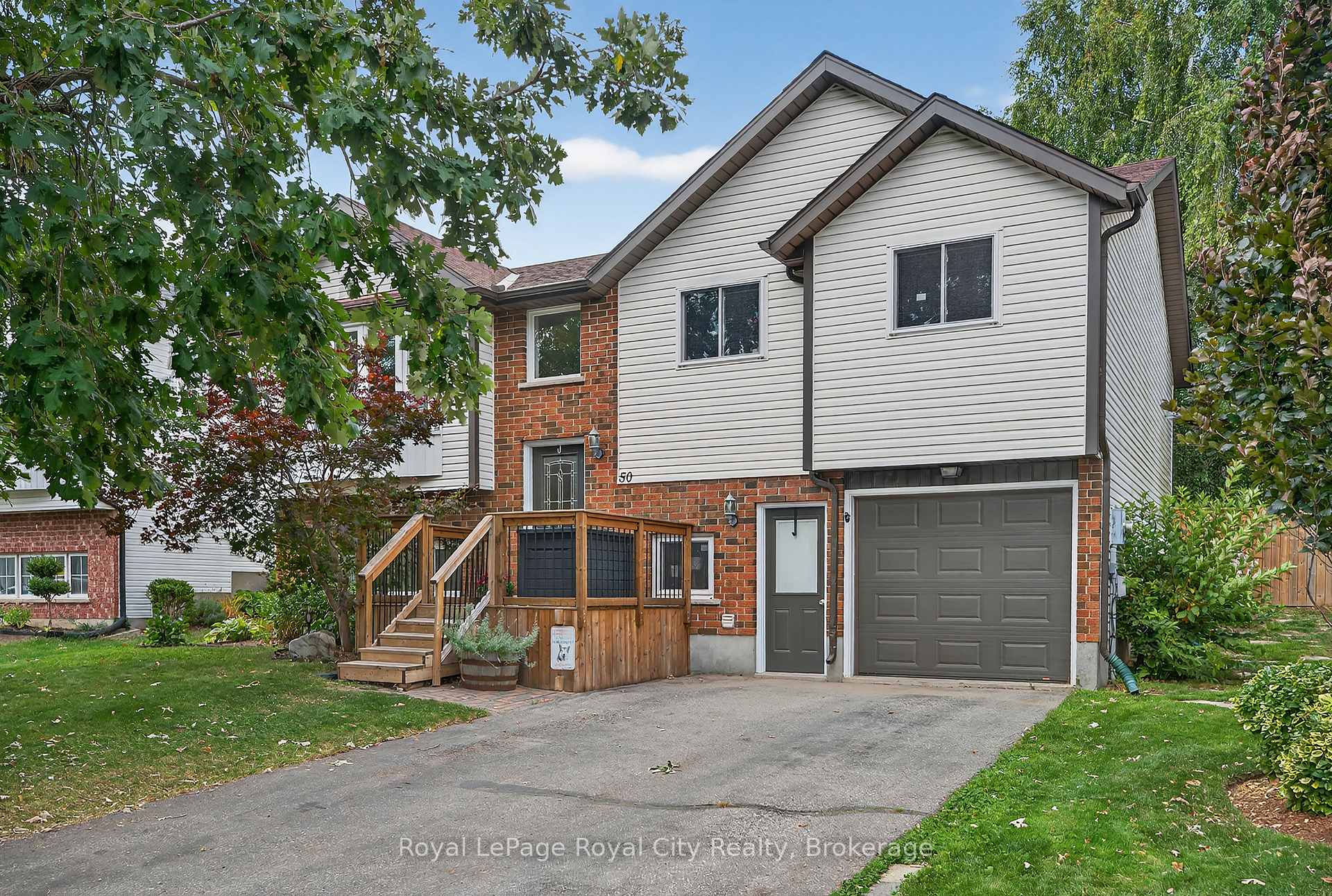 Photo 3 of 50 Mclachlan Place, Guelph, Willow West/Sugarbush/West Acres — HOMEH