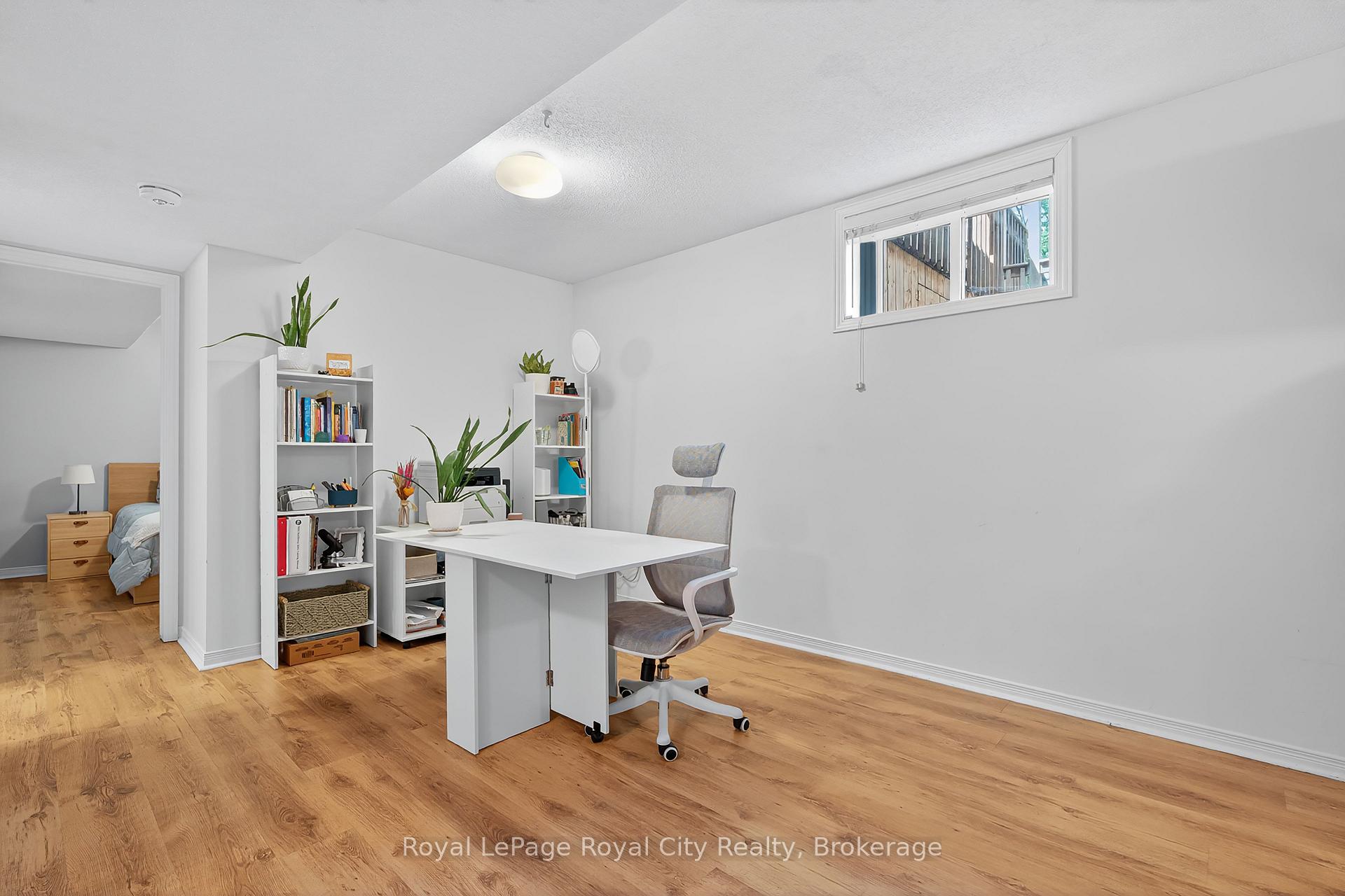 Photo 26 of 50 Mclachlan Place, Guelph, Willow West/Sugarbush/West Acres — HOMEH