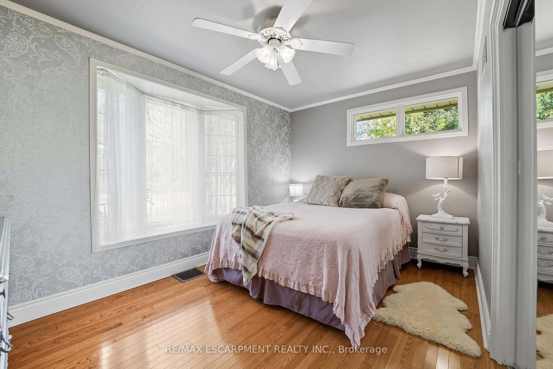Photo 18 of 136 Hillcrest Avenue, Hamilton, Greensville — HOMEH