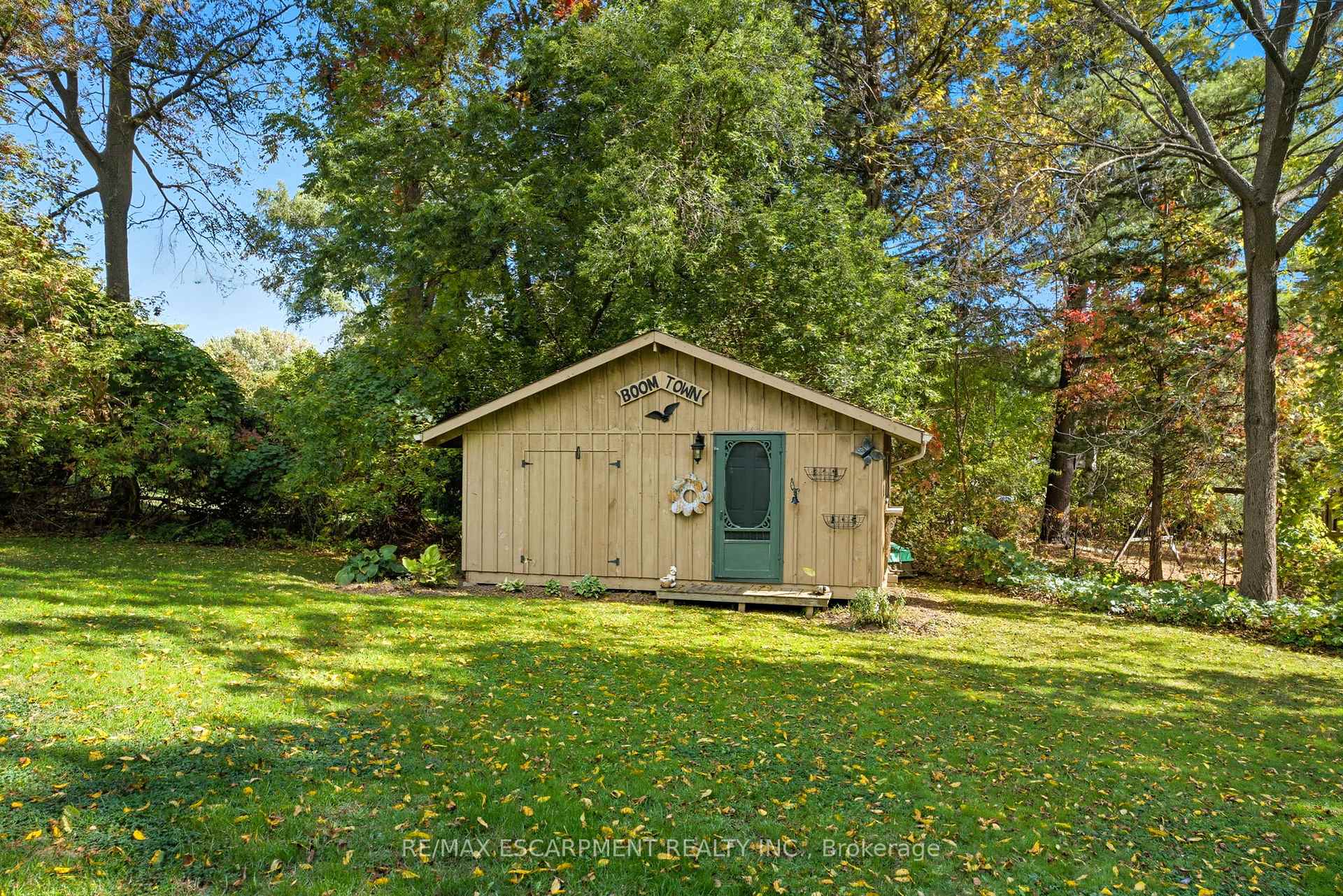 Photo 25 of 136 Hillcrest Avenue, Hamilton, Greensville — HOMEH