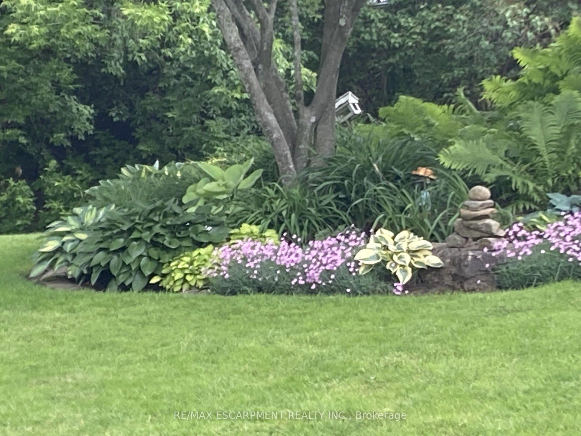 Photo 35 of 136 Hillcrest Avenue, Hamilton, Greensville — HOMEH