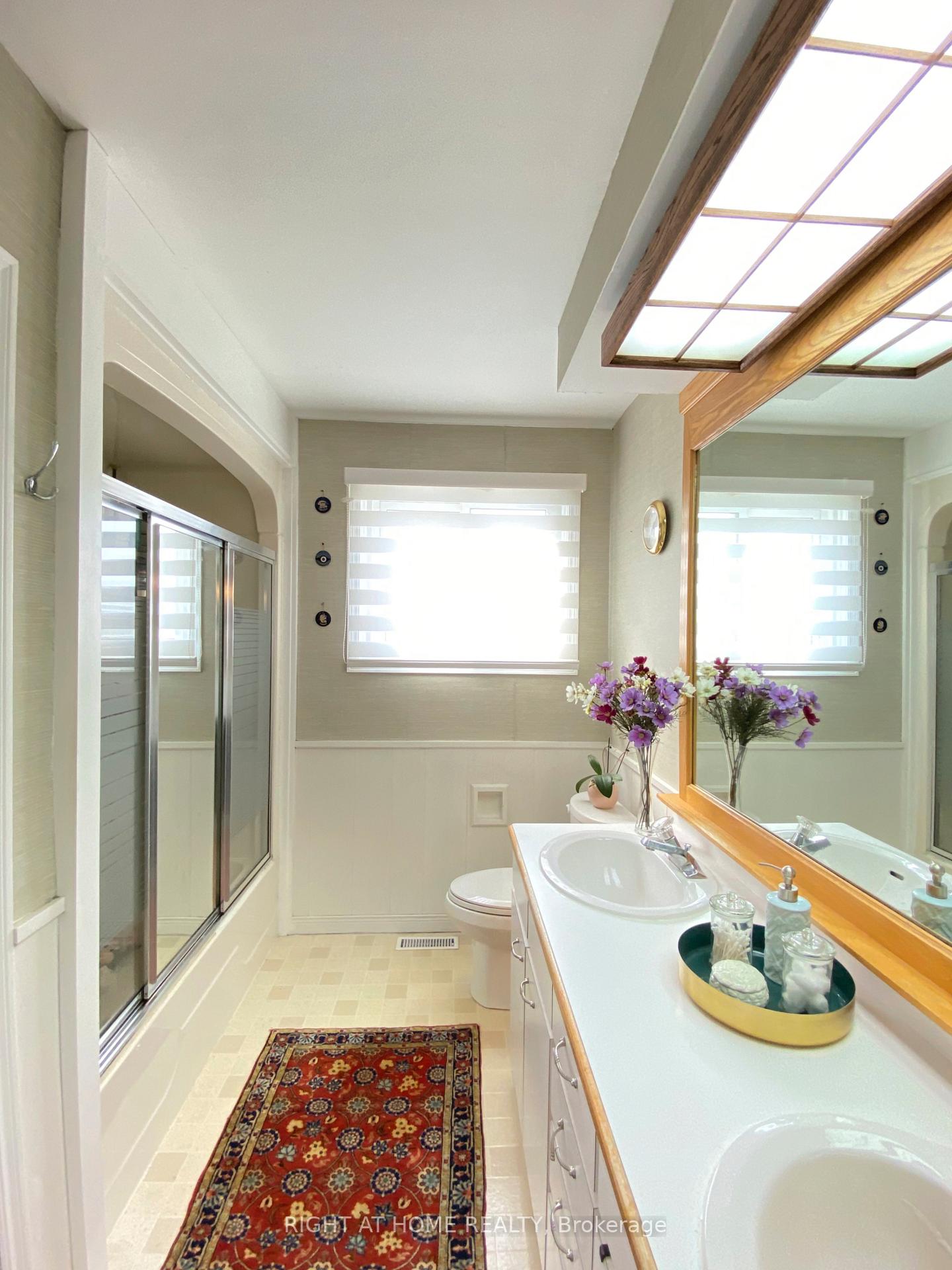 Photo 16 of 28 Lorne Avenue, Grimsby, Grimsby Beach — HOMEH