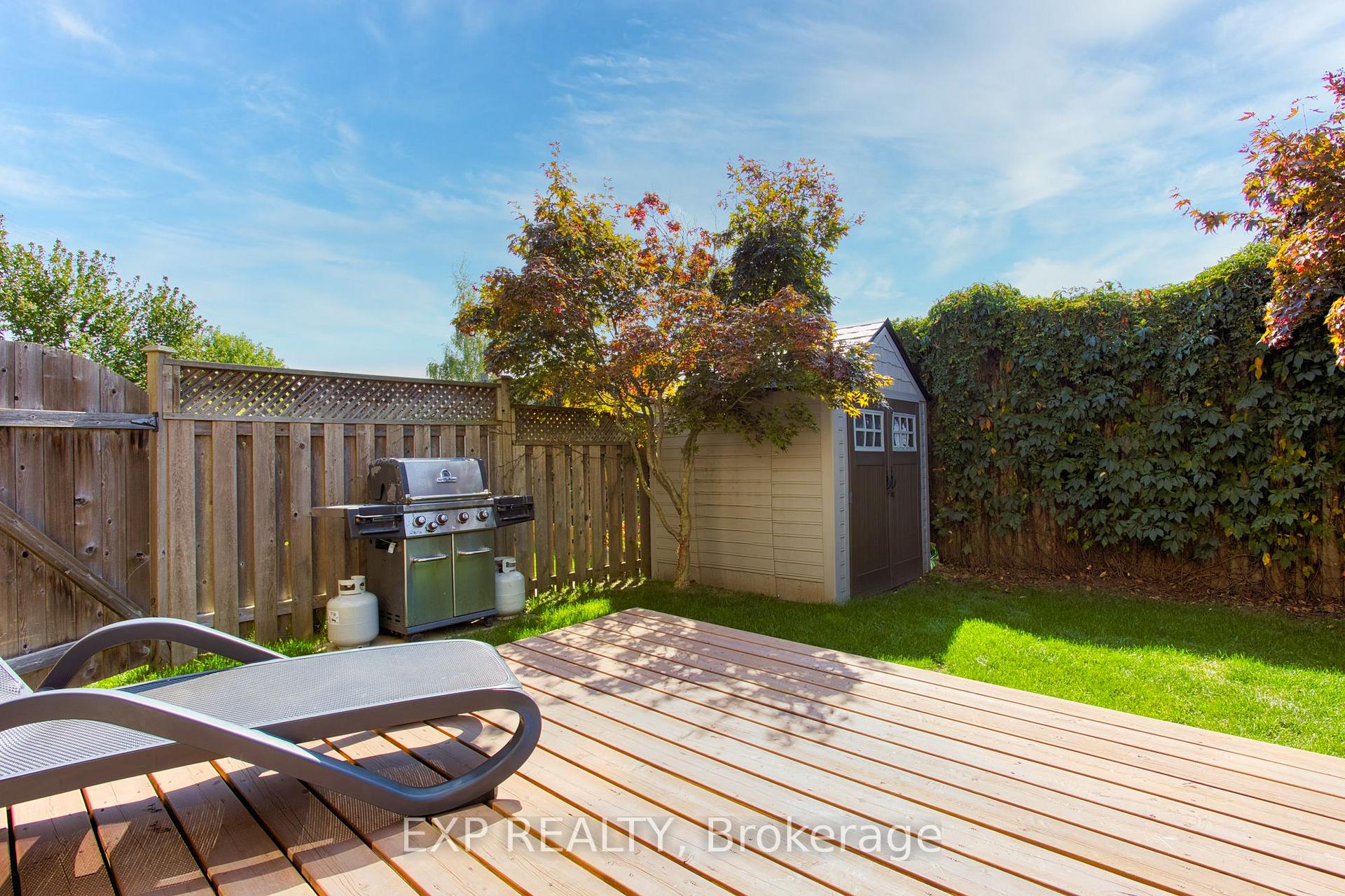 Photo 29 of 121 Sumner Crescent, Grimsby, Grimsby Beach — HOMEH