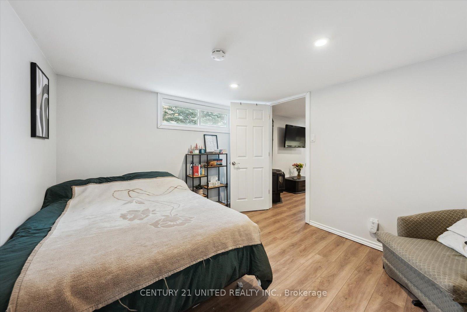 Photo 33 of 75 Alexander Avenue, Peterborough, Monaghan Ward 2 — HOMEH