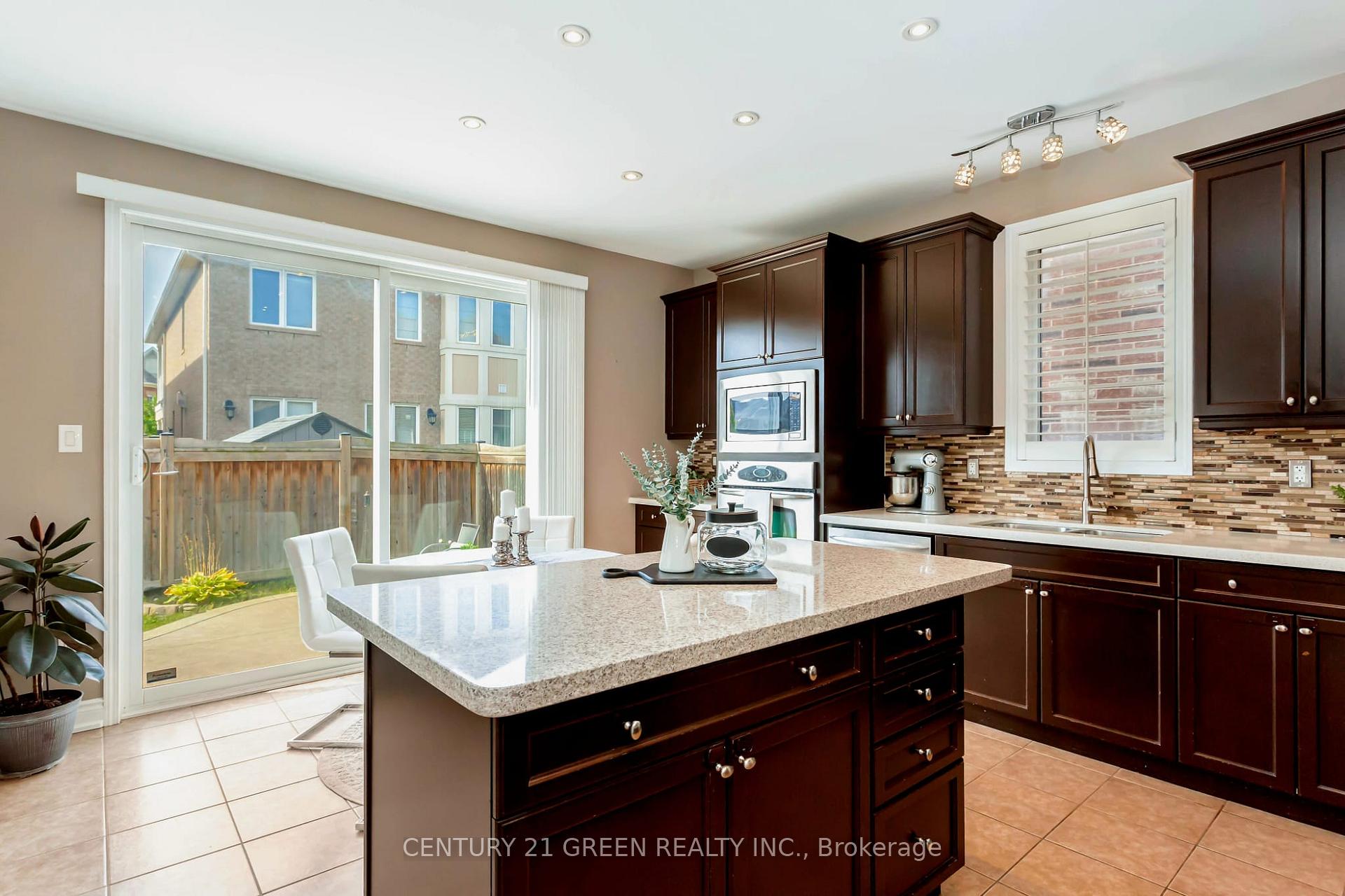 Photo 14 of 986 Syndenham Lane, Milton, Willmott — HOMEH