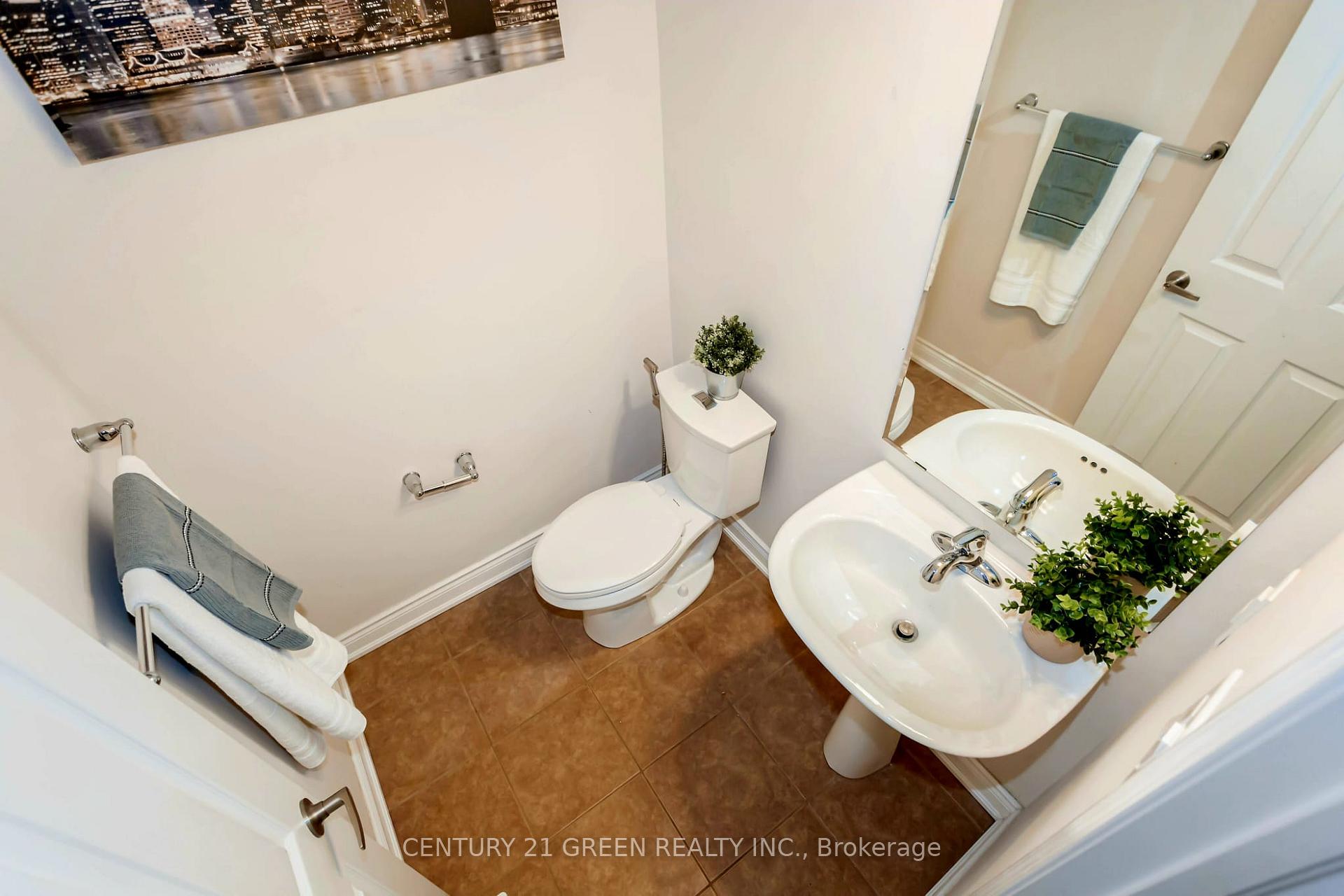 Photo 15 of 986 Syndenham Lane, Milton, Willmott — HOMEH
