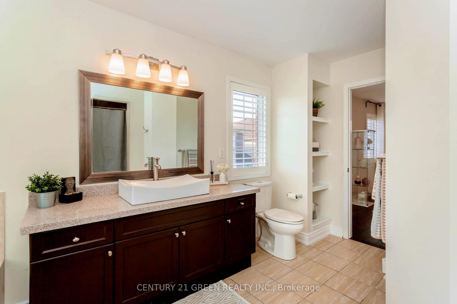 Photo 23 of 986 Syndenham Lane, Milton, Willmott — HOMEH