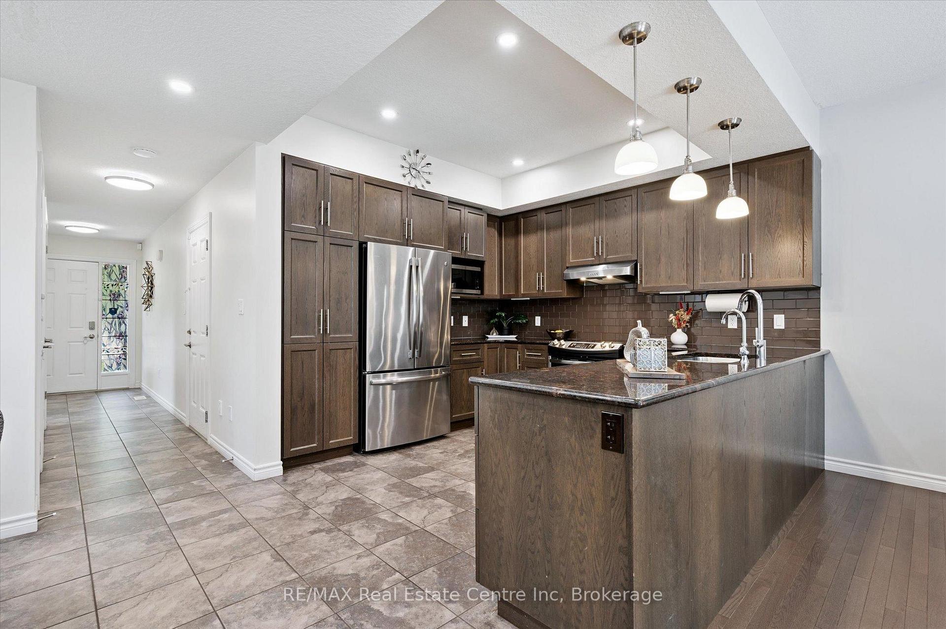 Photo 5 of Unit B, 68 York Road, Guelph, St. Patrick's Ward — HOMEH