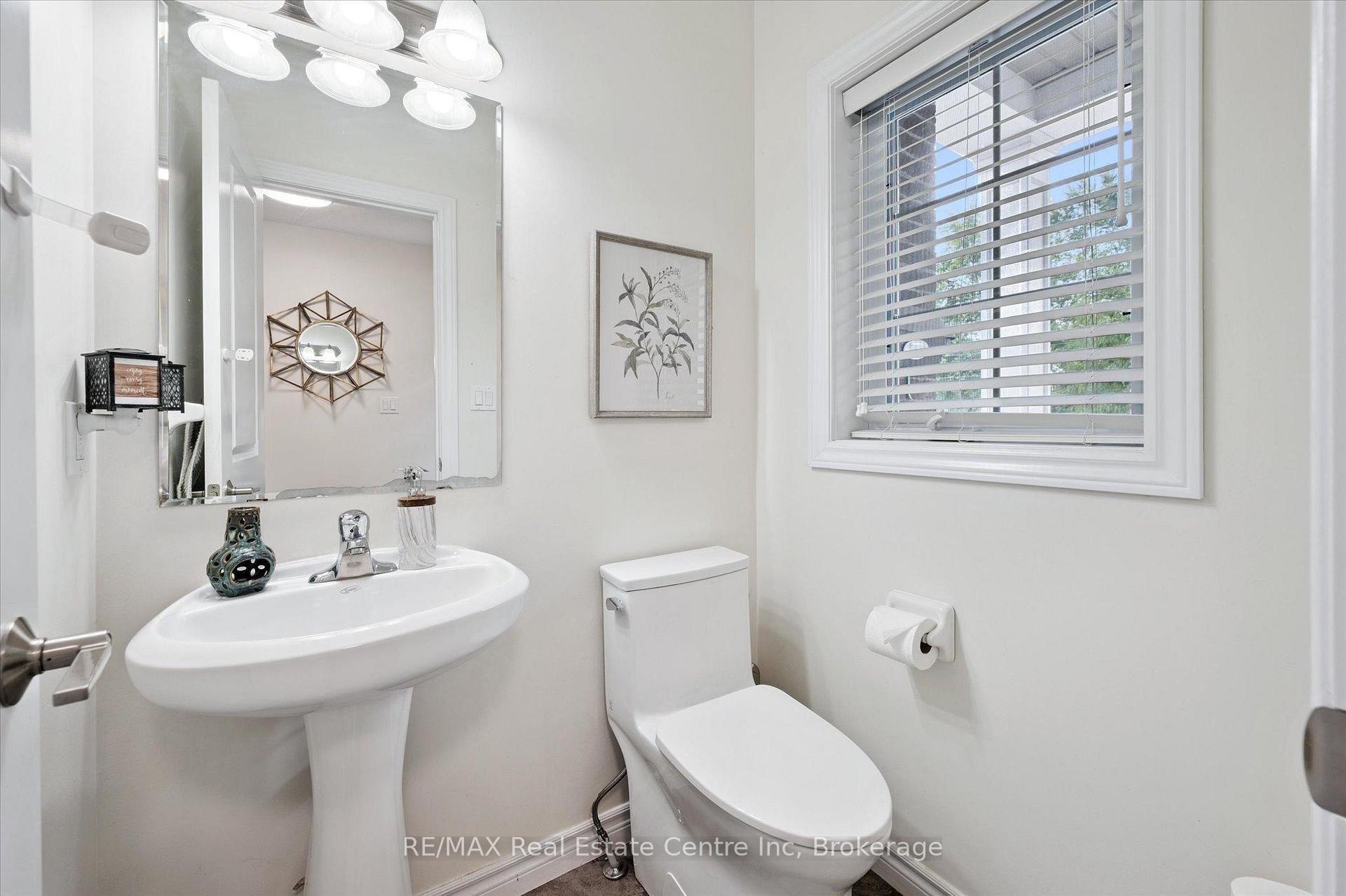 Photo 11 of Unit B, 68 York Road, Guelph, St. Patrick's Ward — HOMEH