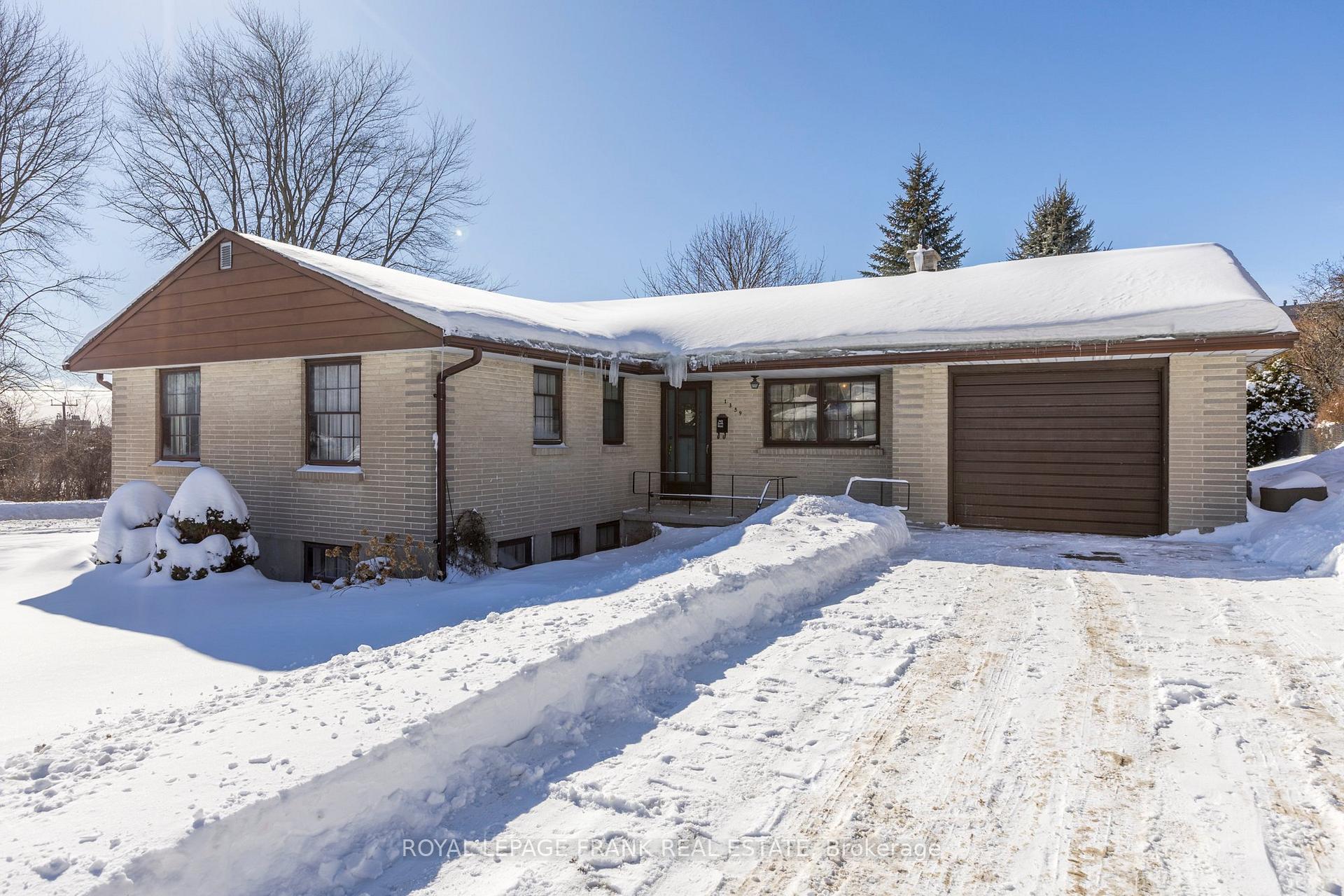 Photo 1 of 1359 Dobbin Avenue, Peterborough, Town Ward 3 — HOMEH
