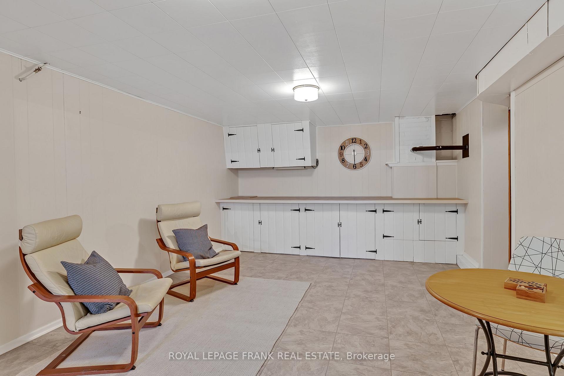 Photo 23 of 1359 Dobbin Avenue, Peterborough, Town Ward 3 — HOMEH