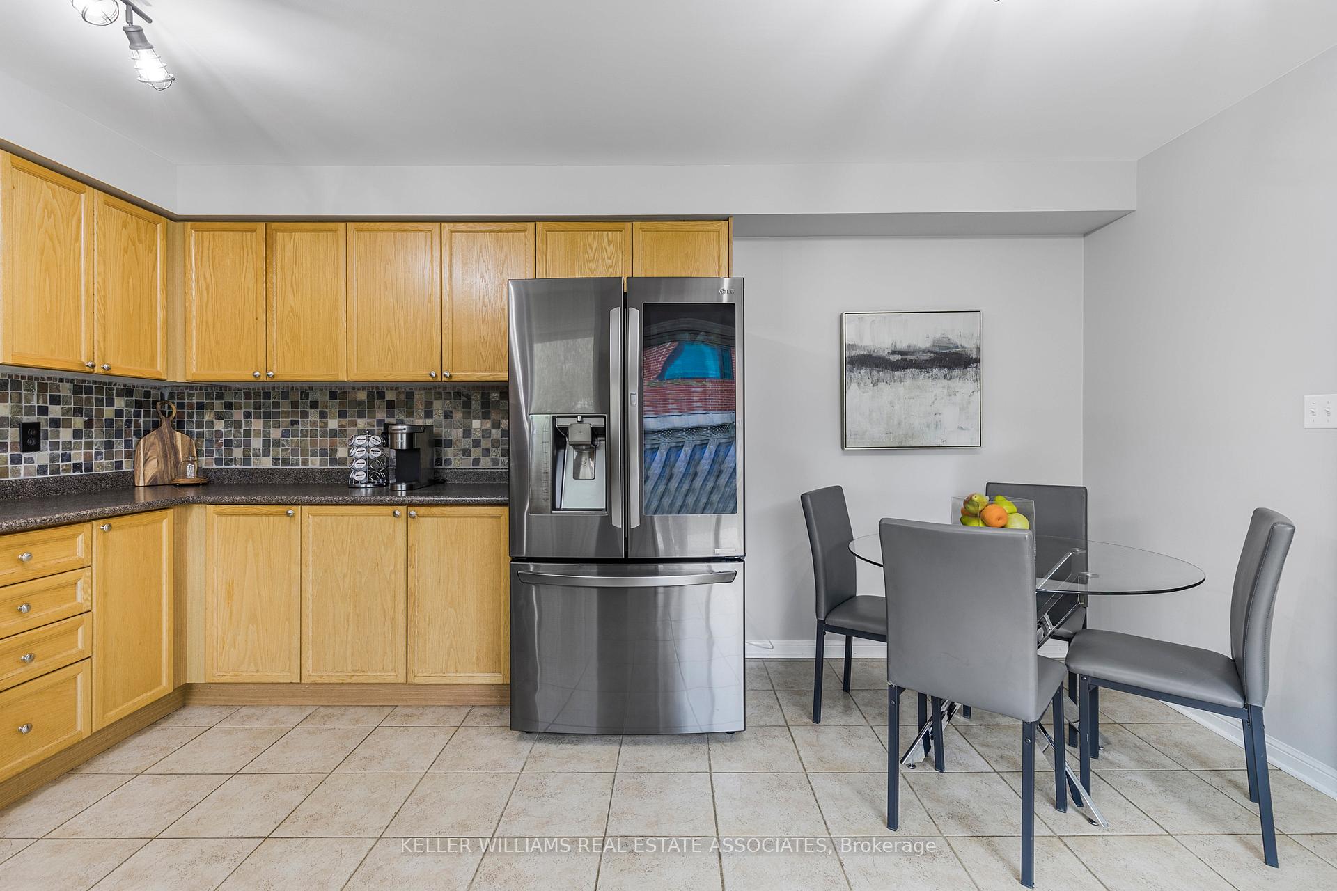 Photo 15 of 1606 Waldie Avenue, Milton, Clarke — HOMEH