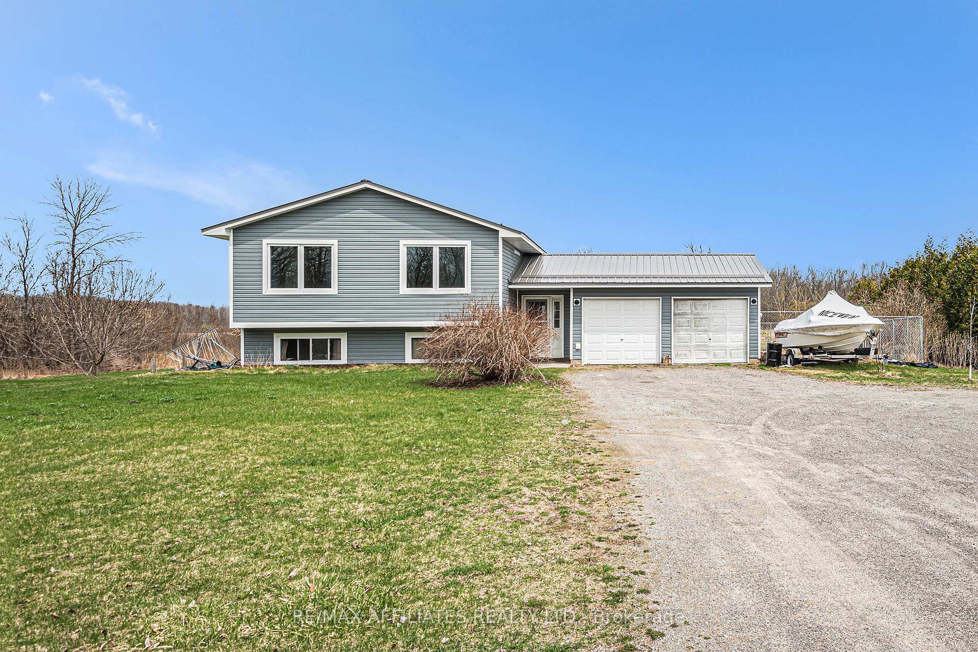 Photo 1 of 1160 Ford Road, Beckwith, Beckwith Twp — HOMEH