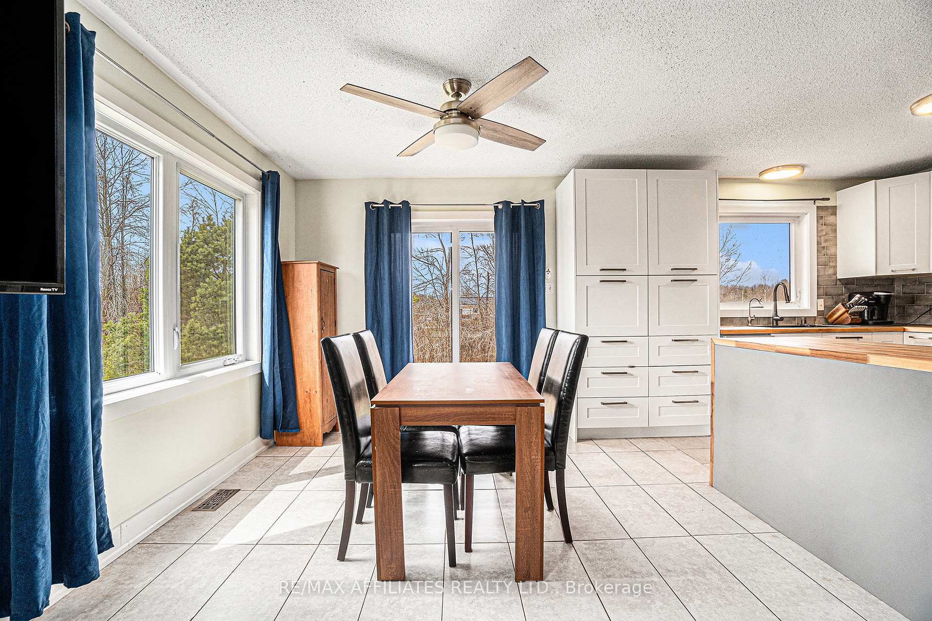 Photo 9 of 1160 Ford Road, Beckwith, Beckwith Twp — HOMEH