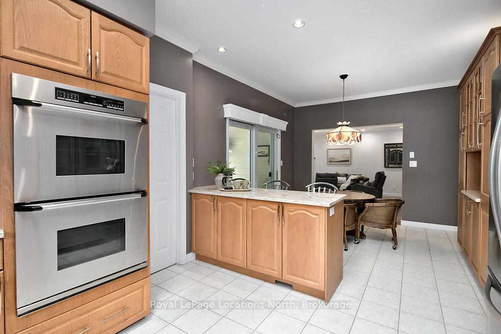 Photo 10 of 130 Davos Drive, Blue Mountains — HOMEH