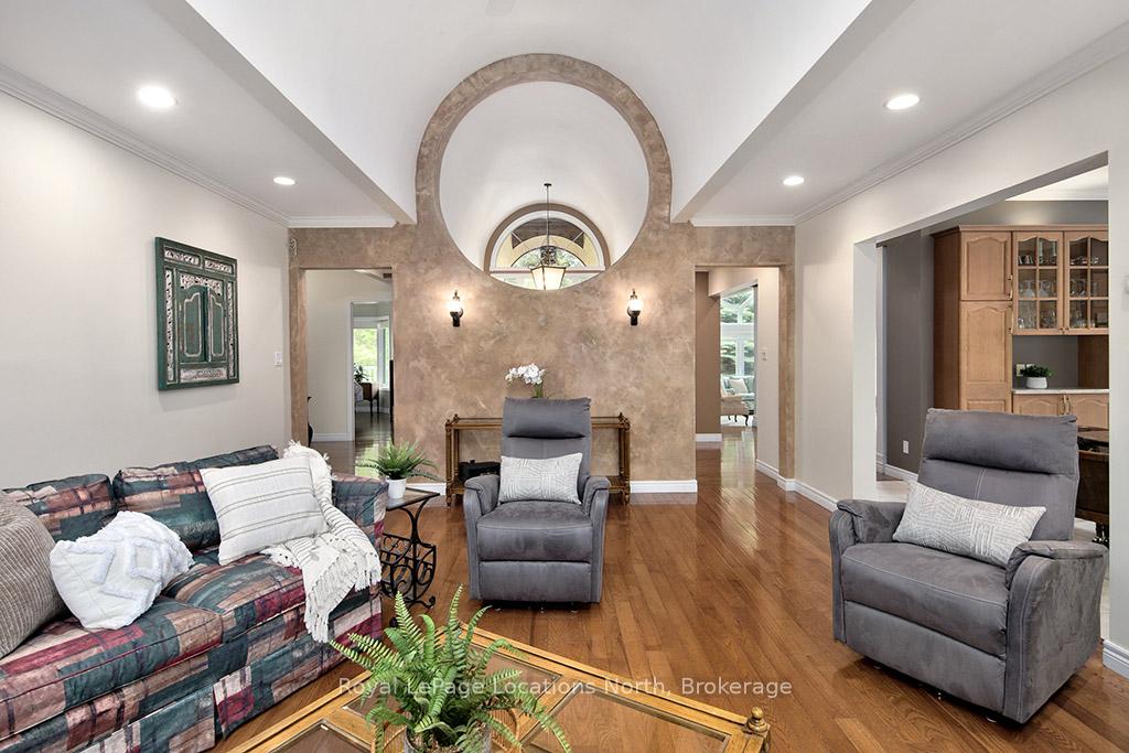 Photo 14 of 130 Davos Drive, Blue Mountains — HOMEH