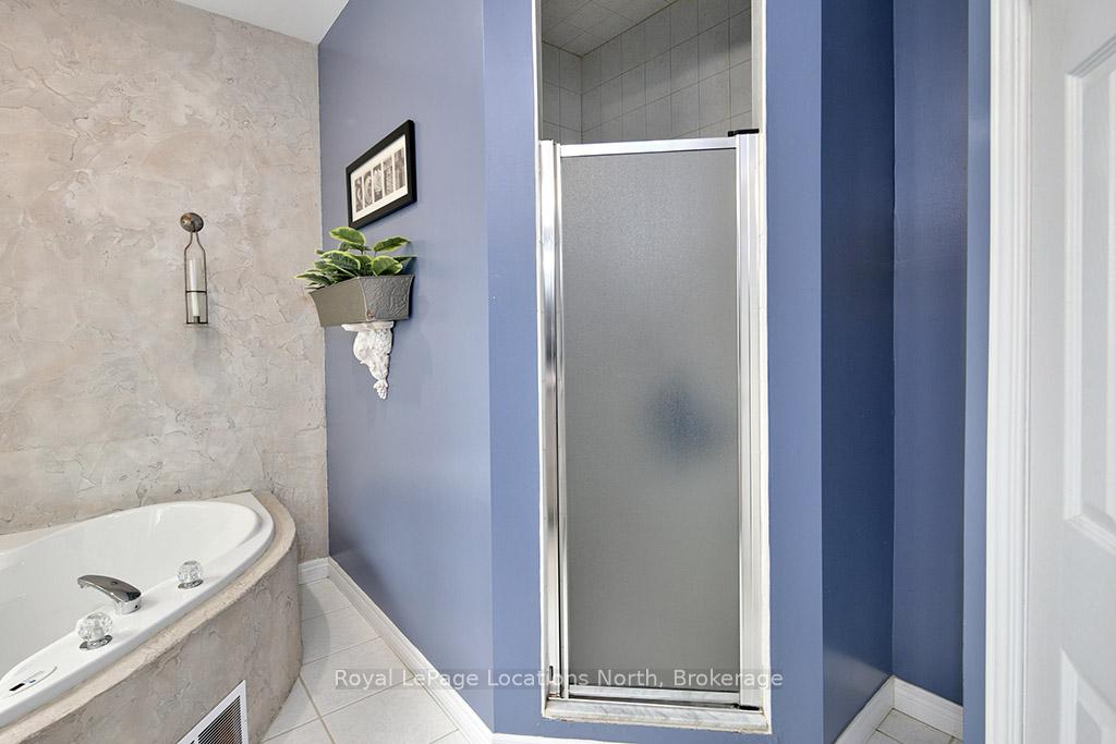Photo 18 of 130 Davos Drive, Blue Mountains — HOMEH