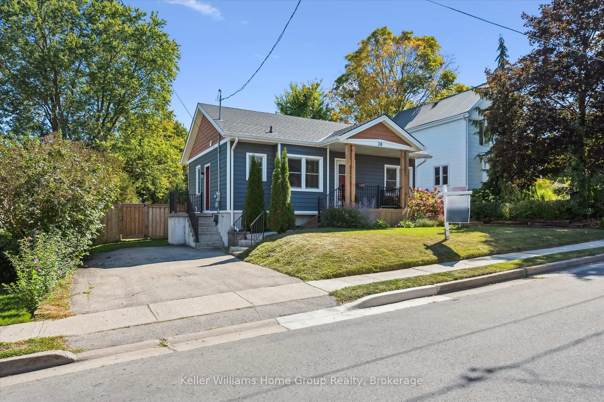 Photo 3 of 30 Barton Street, Guelph, Exhibition Park — HOMEH