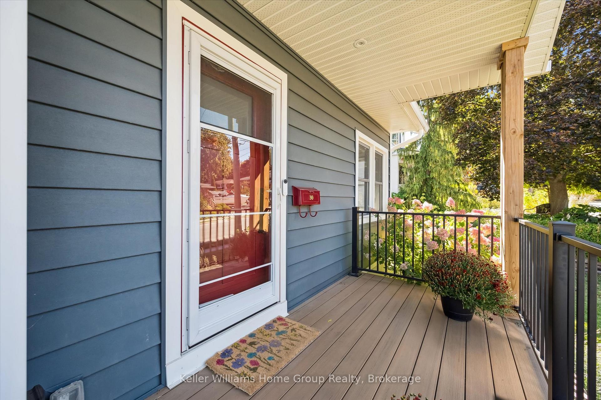 Photo 5 of 30 Barton Street, Guelph, Exhibition Park — HOMEH