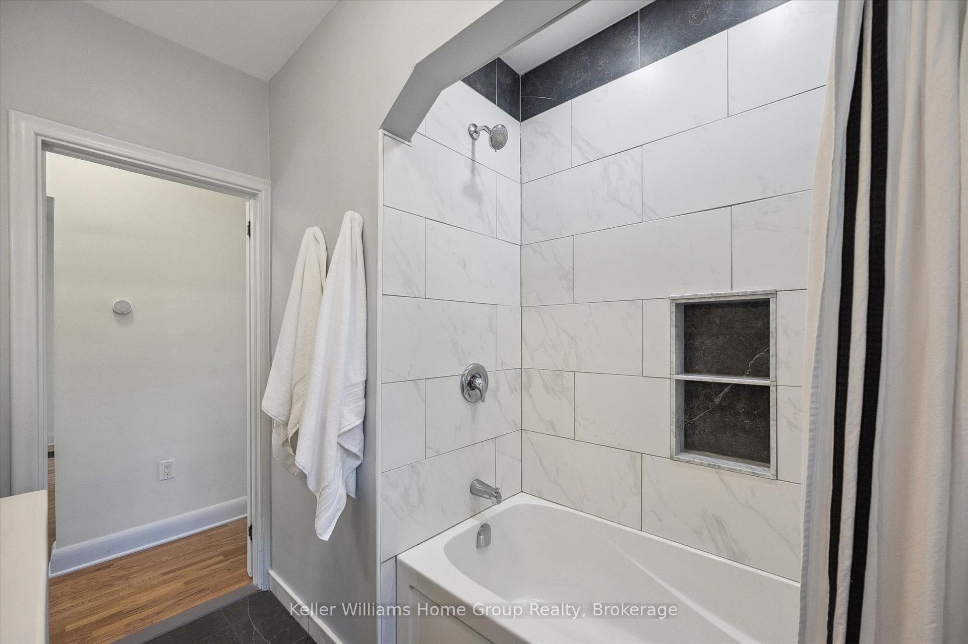 Photo 21 of 30 Barton Street, Guelph, Exhibition Park — HOMEH