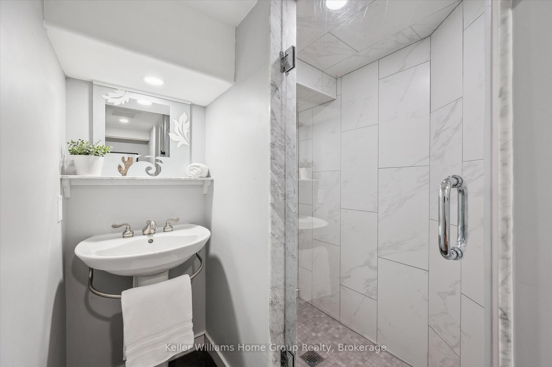 Photo 27 of 30 Barton Street, Guelph, Exhibition Park — HOMEH