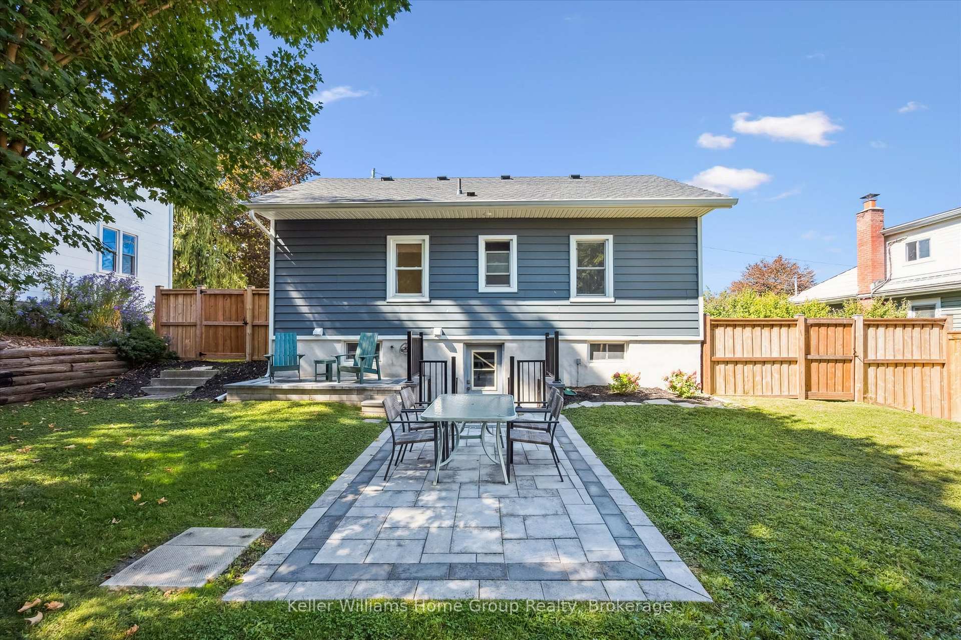Photo 38 of 30 Barton Street, Guelph, Exhibition Park — HOMEH