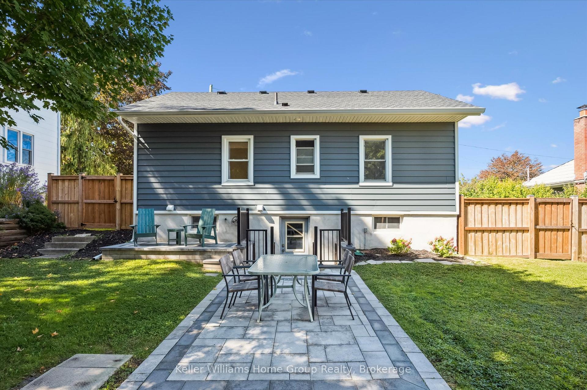 Photo 39 of 30 Barton Street, Guelph, Exhibition Park — HOMEH