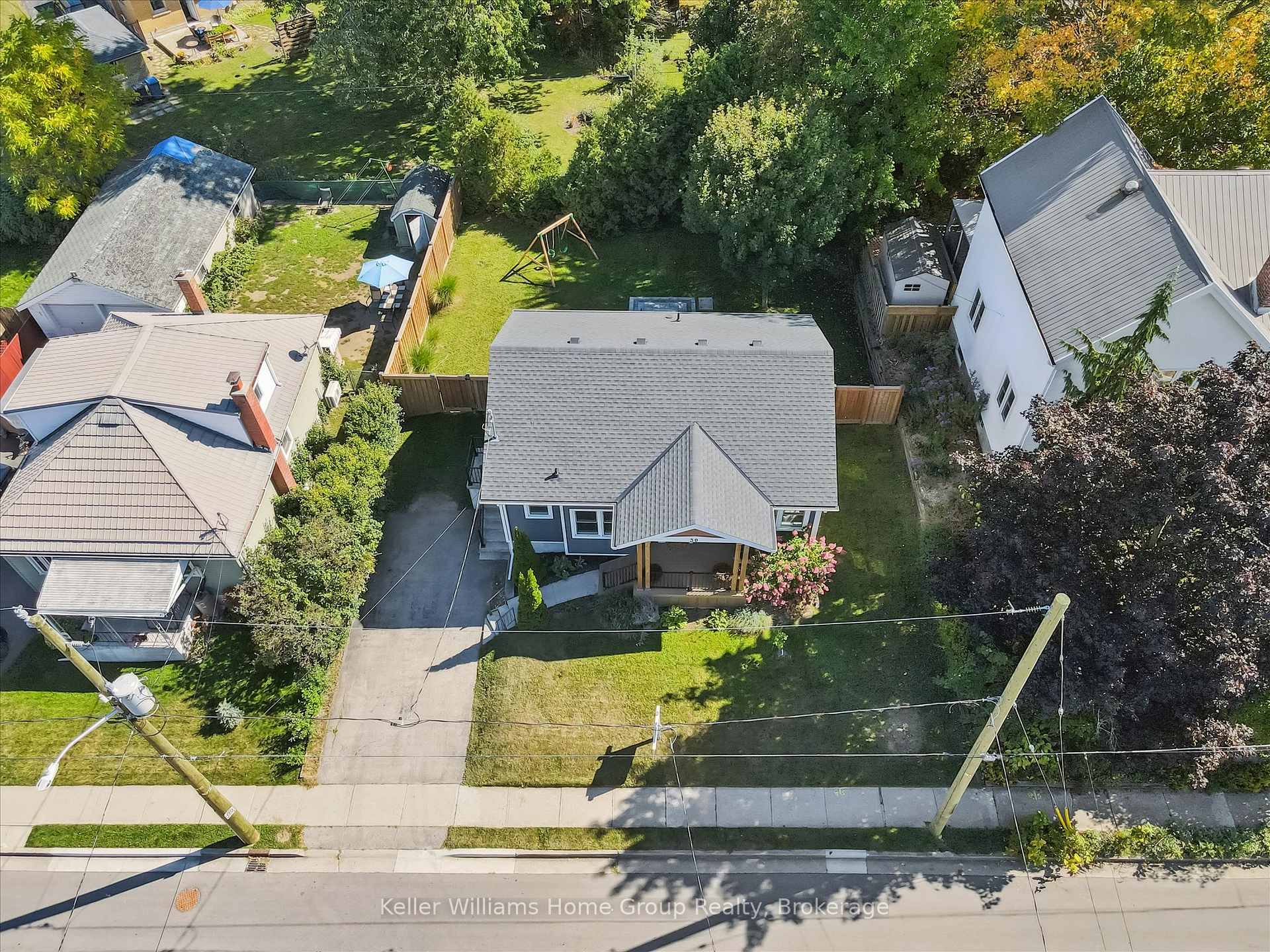 Photo 40 of 30 Barton Street, Guelph, Exhibition Park — HOMEH