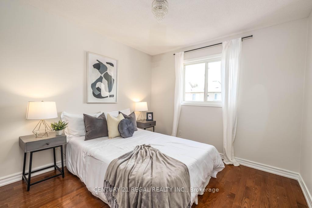 Photo 32 of 12 Salt Drive, Ajax, South East — HOMEH