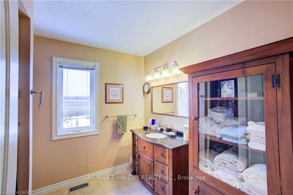 Photo 33 of 122287 Concession 8 Road, West Grey — HOMEH