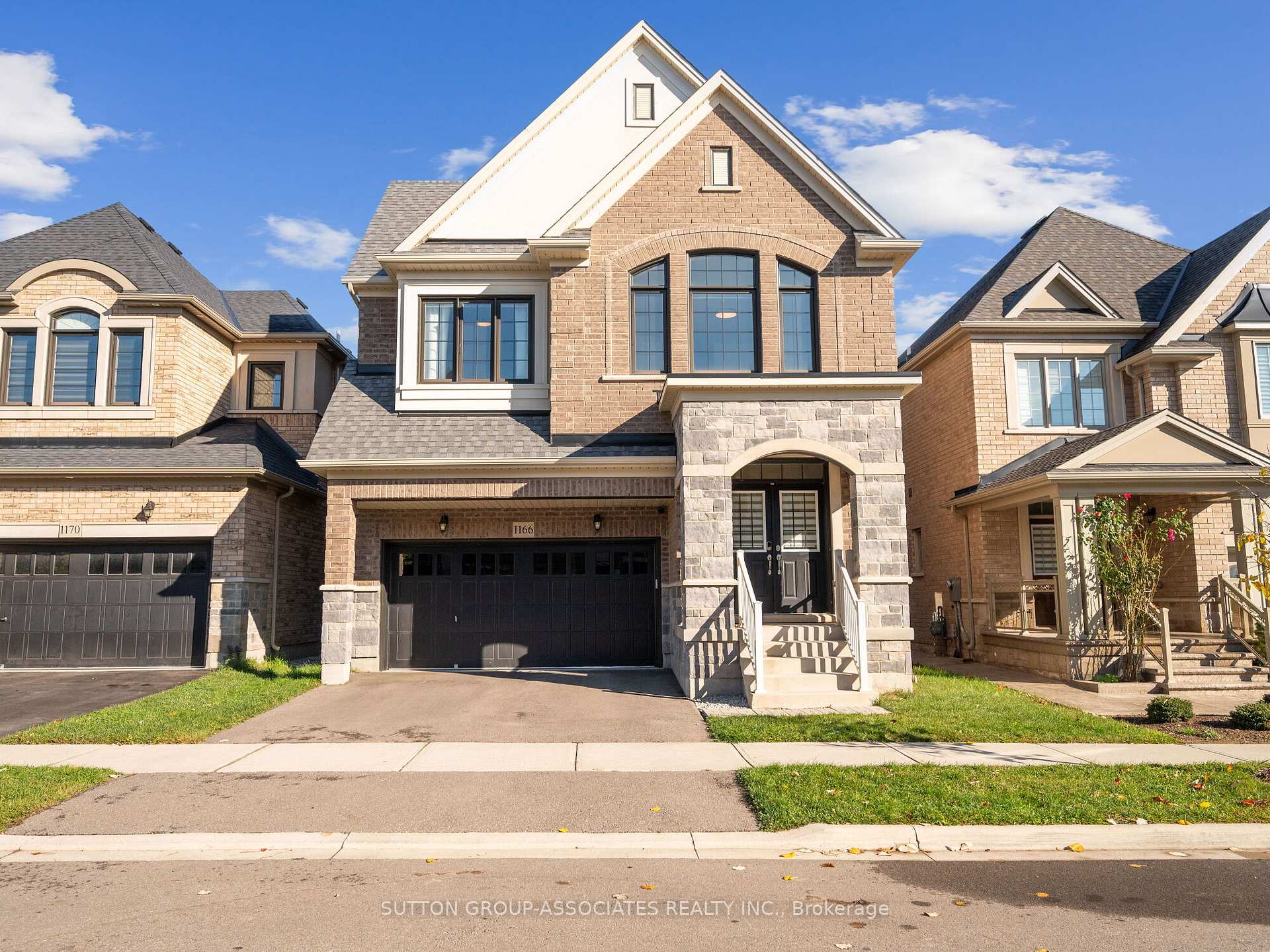 Photo 1 of 1166 Raspberry Terrace, Milton, Ford — HOMEH
