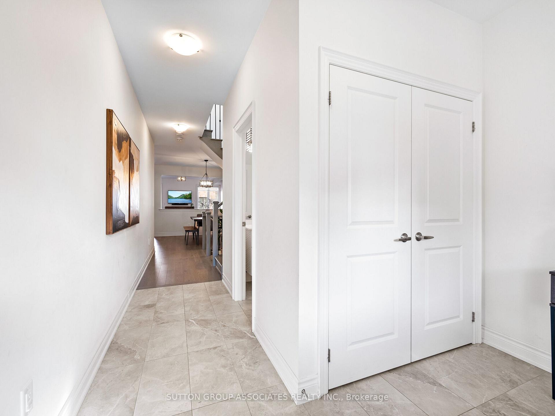 Photo 5 of 1166 Raspberry Terrace, Milton, Ford — HOMEH