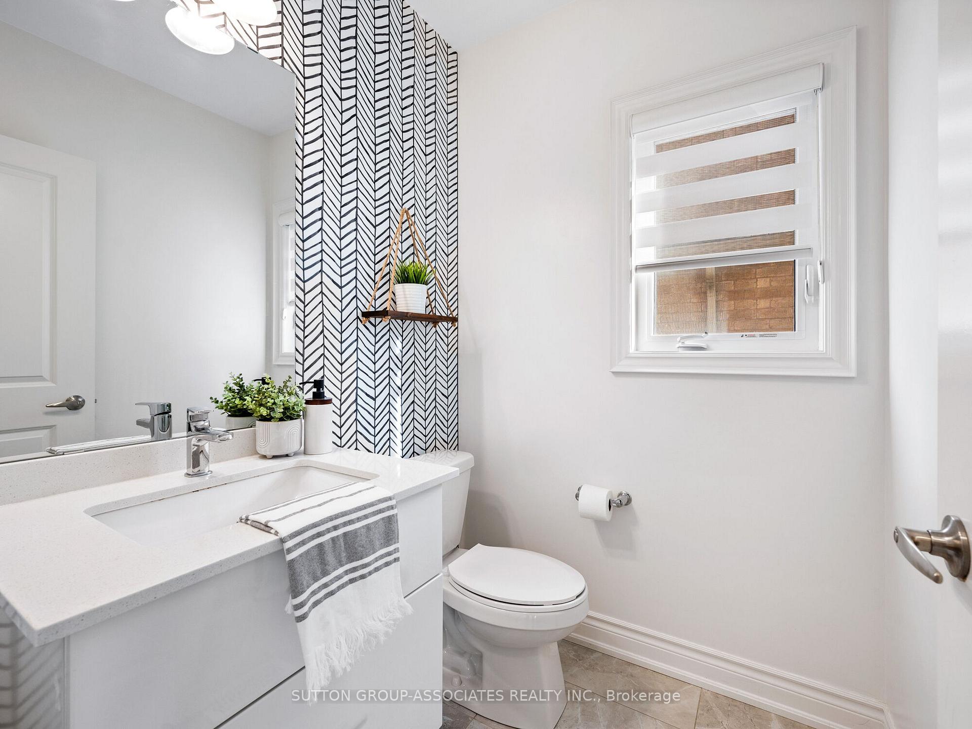 Photo 6 of 1166 Raspberry Terrace, Milton, Ford — HOMEH