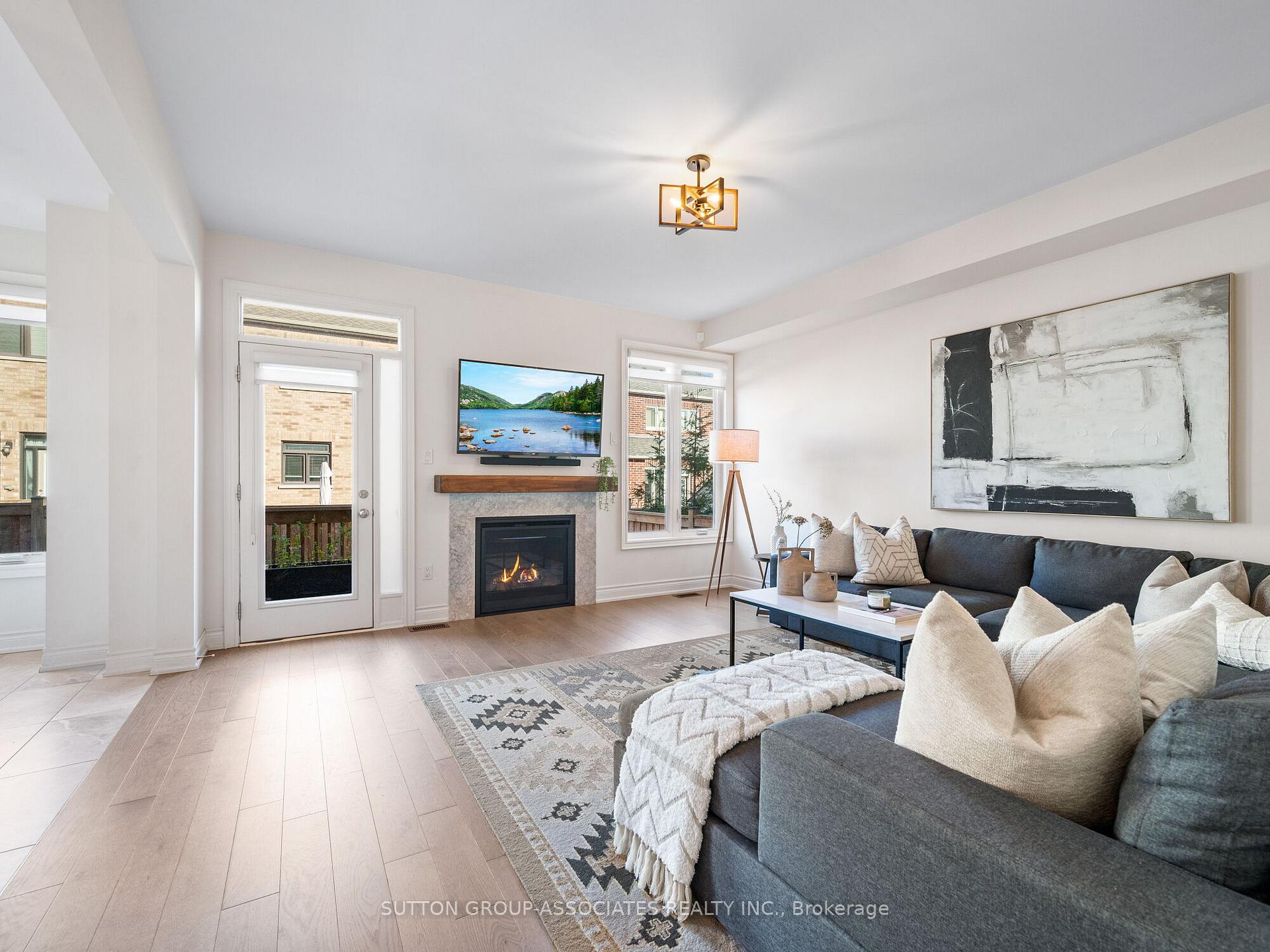 Photo 9 of 1166 Raspberry Terrace, Milton, Ford — HOMEH