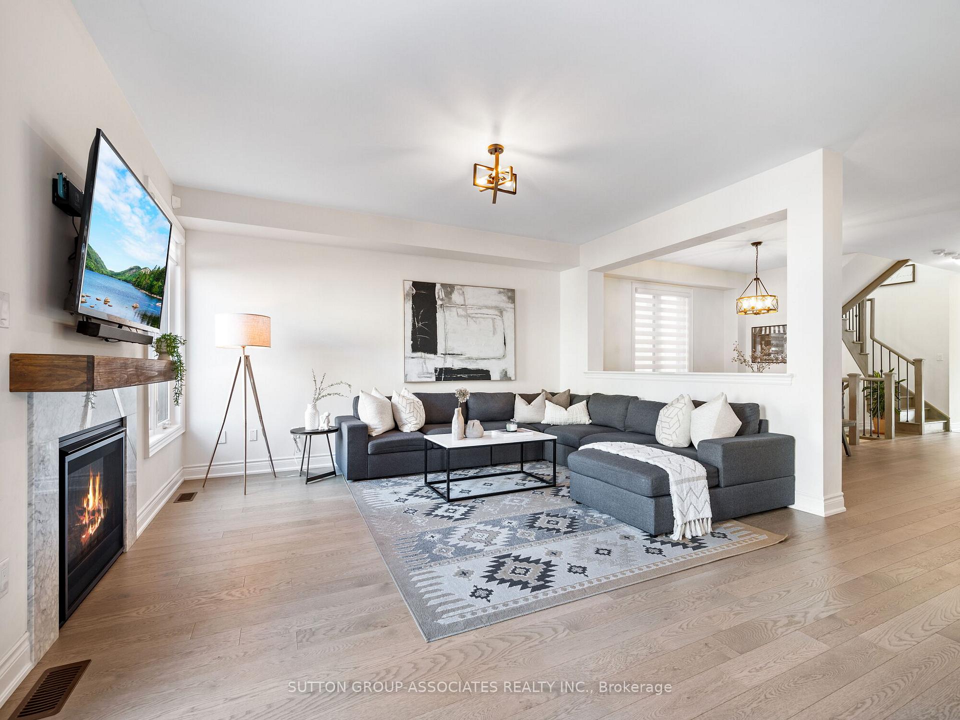 Photo 10 of 1166 Raspberry Terrace, Milton, Ford — HOMEH