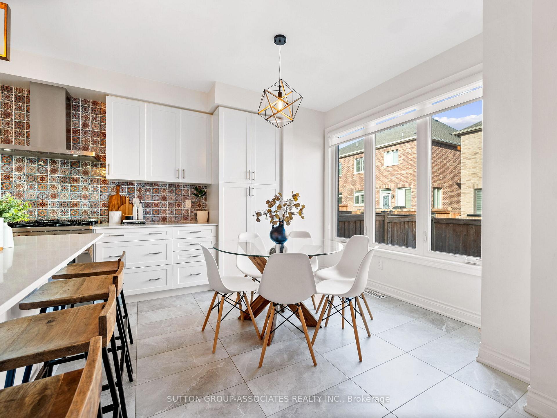 Photo 16 of 1166 Raspberry Terrace, Milton, Ford — HOMEH