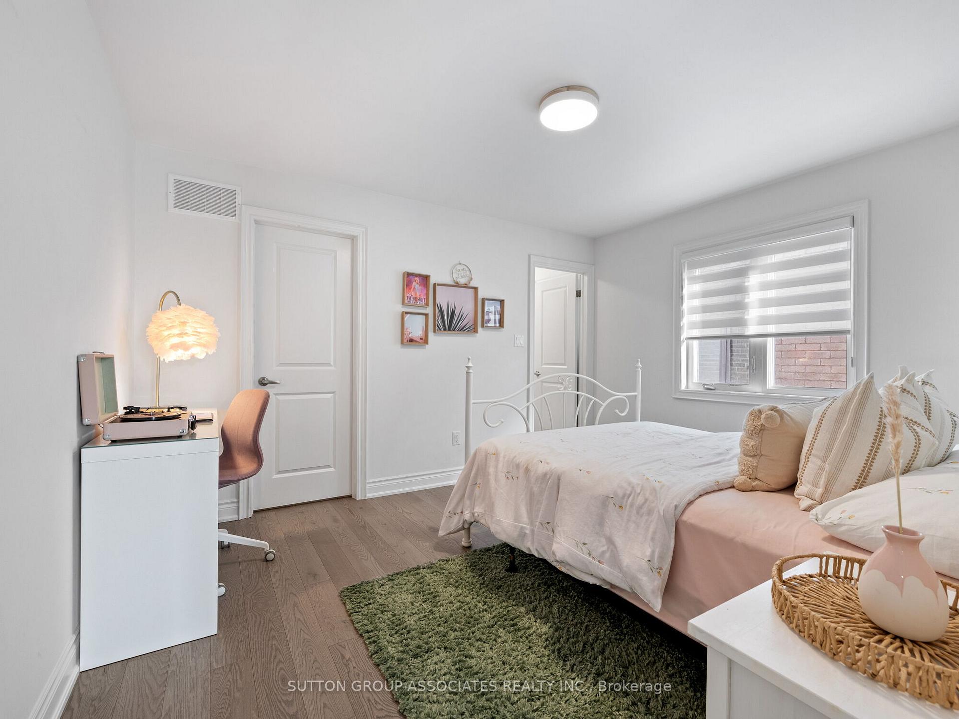 Photo 26 of 1166 Raspberry Terrace, Milton, Ford — HOMEH
