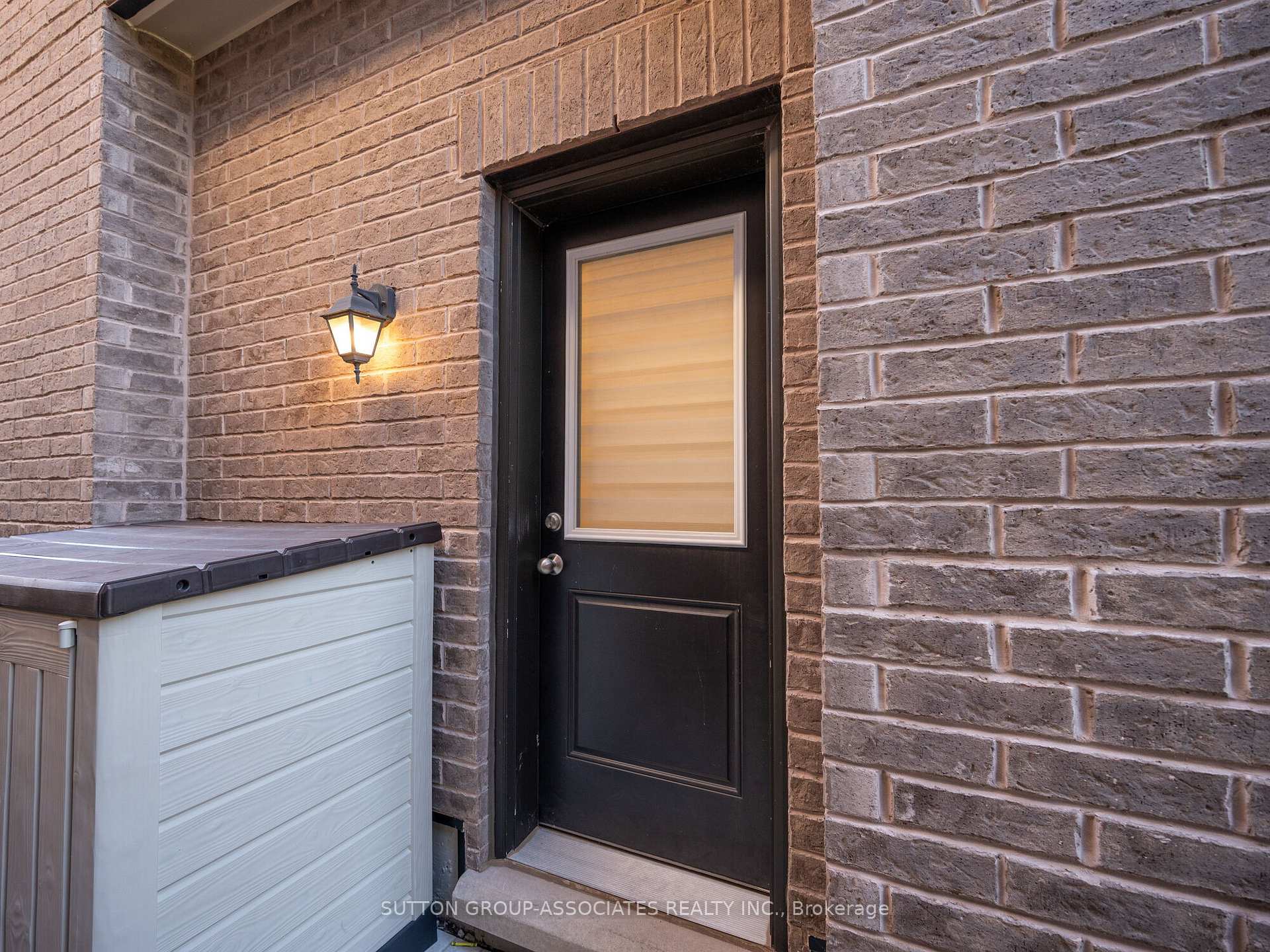 Photo 35 of 1166 Raspberry Terrace, Milton, Ford — HOMEH