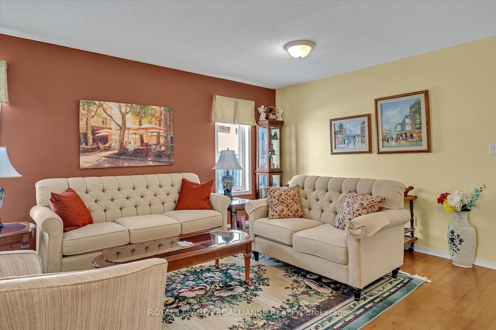 Photo 6 of 236 Tobin Court, Peterborough, Northcrest Ward 5 — HOMEH