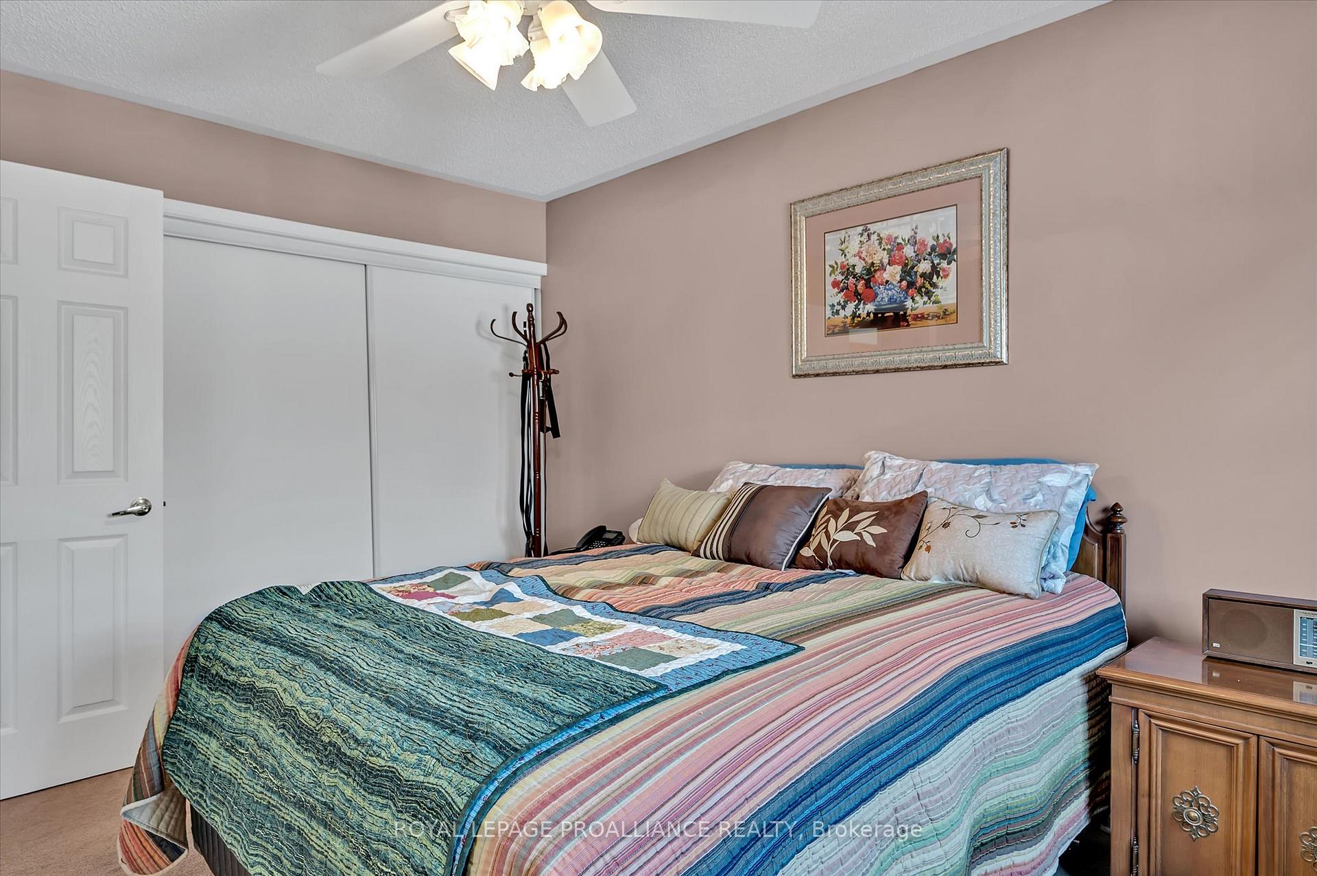 Photo 18 of 236 Tobin Court, Peterborough, Northcrest Ward 5 — HOMEH