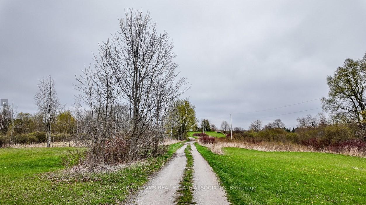 Photo 10 of 14149 Fourth Line Nassagaweya, Milton, Rural Nassagaweya — HOMEH