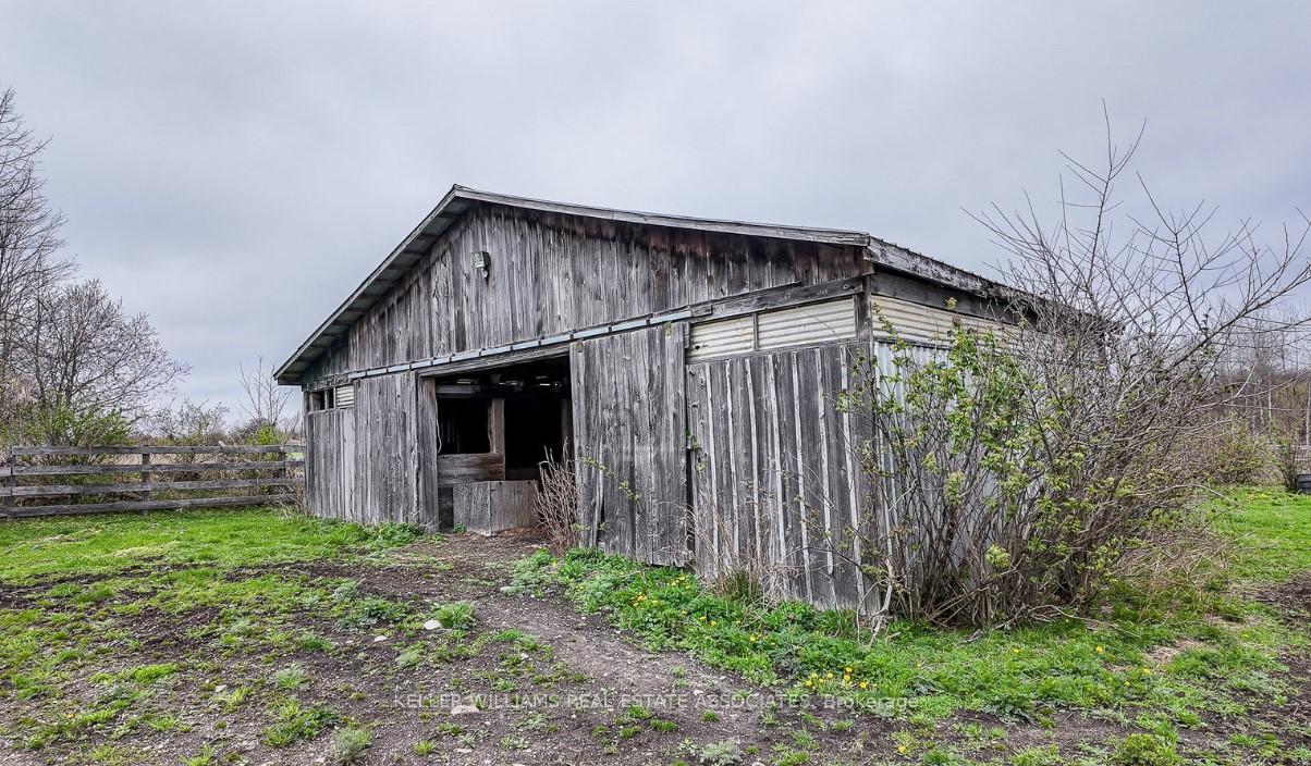 Photo 37 of 14149 Fourth Line Nassagaweya, Milton, Rural Nassagaweya — HOMEH