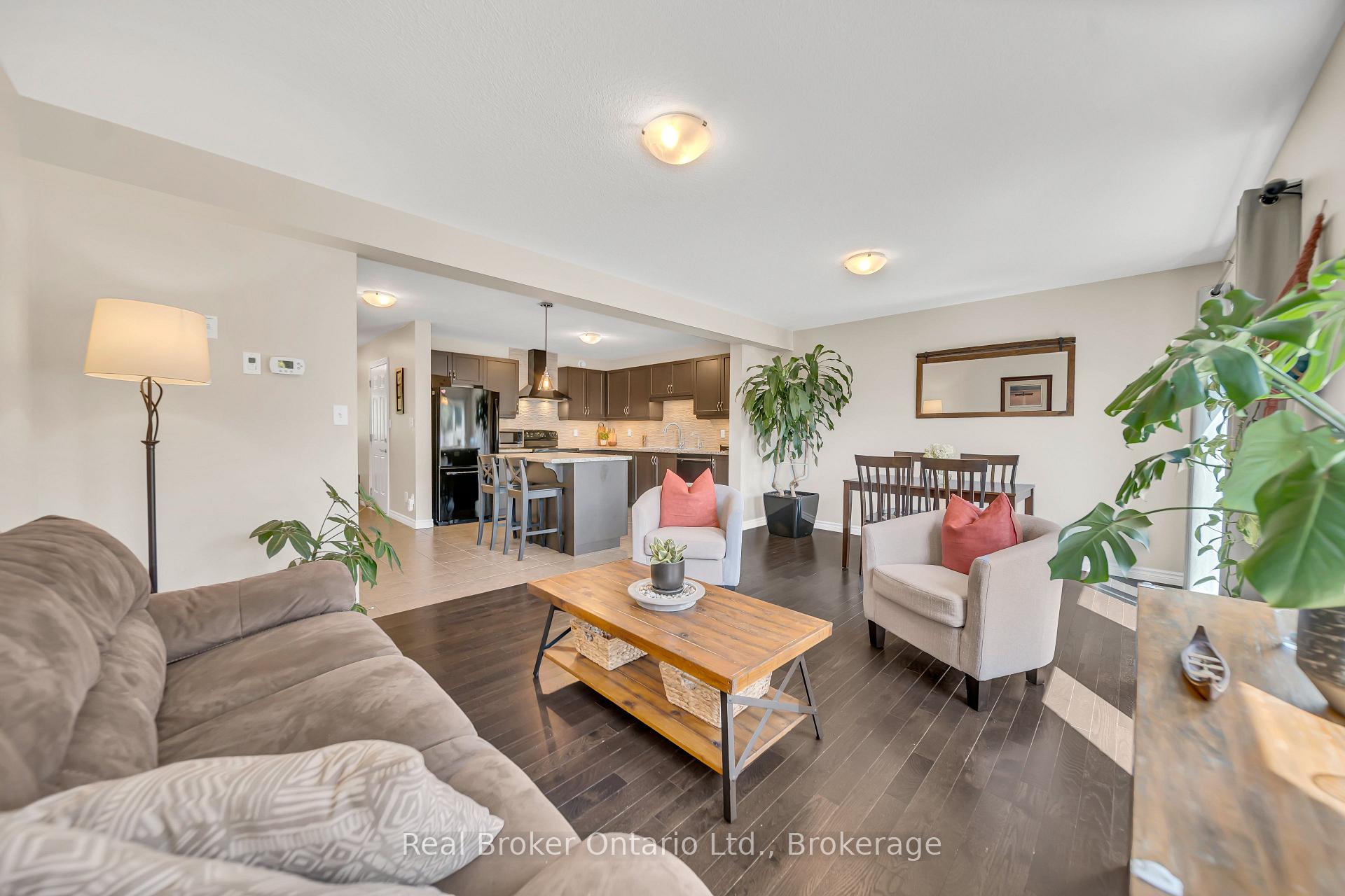Photo 11 of 45 Wideman Boulevard, Guelph, Victoria North — HOMEH