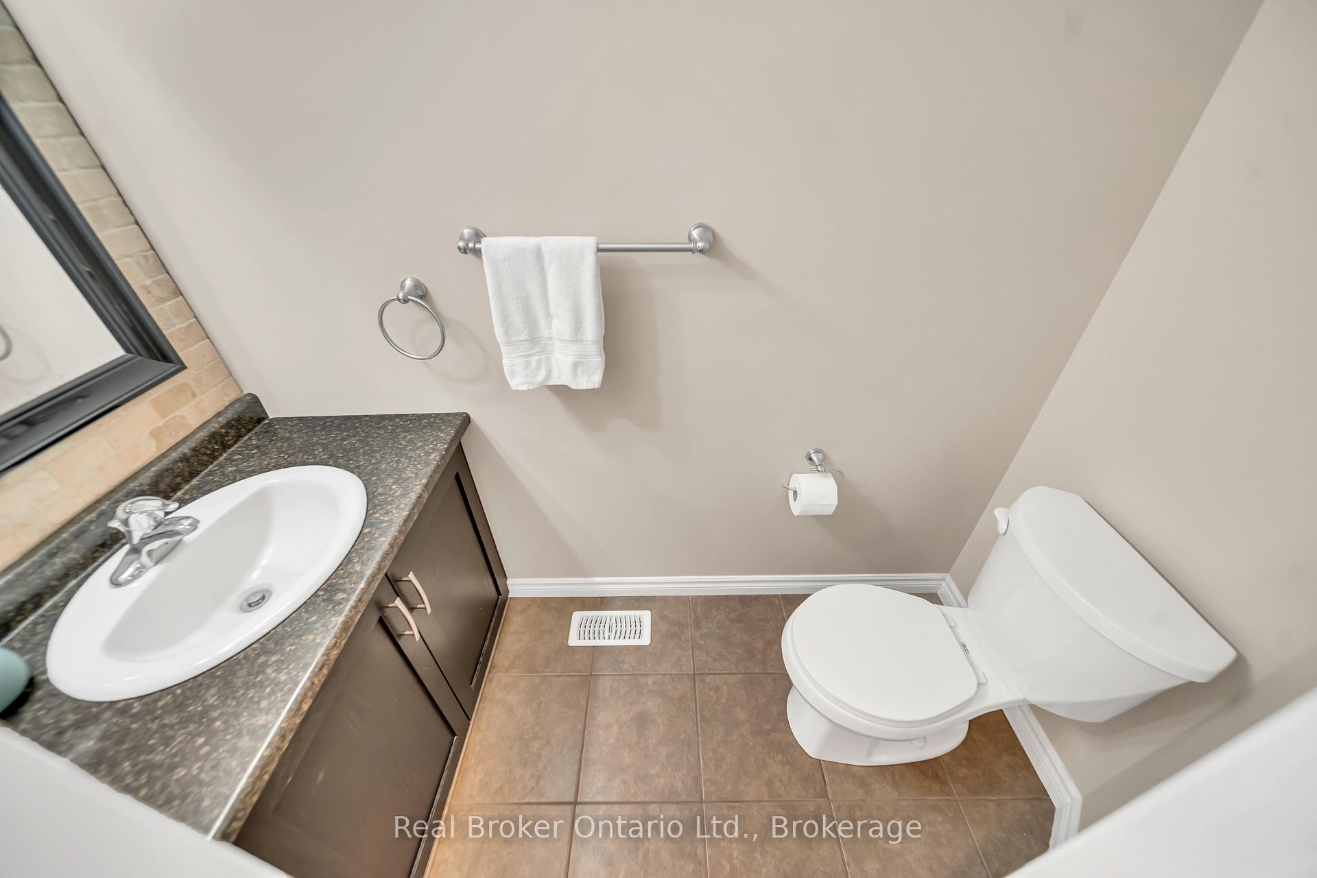 Photo 39 of 45 Wideman Boulevard, Guelph, Victoria North — HOMEH