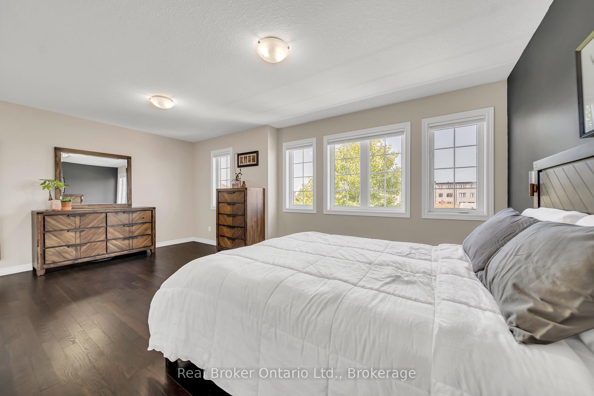 Photo 64 of 45 Wideman Boulevard, Guelph, Victoria North — HOMEH