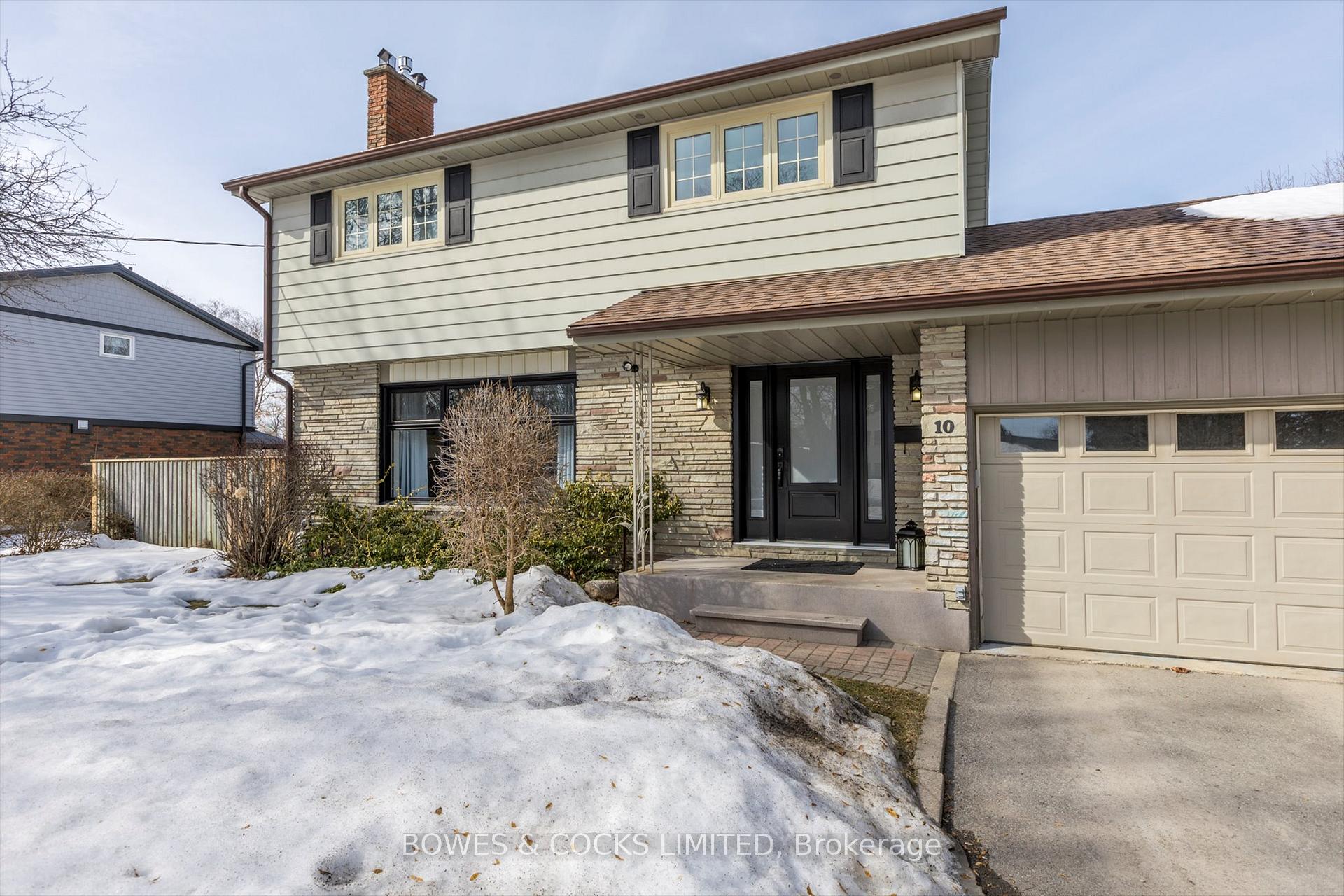Photo 3 of 10 Kingswood Drive, Peterborough, Monaghan Ward 2 — HOMEH