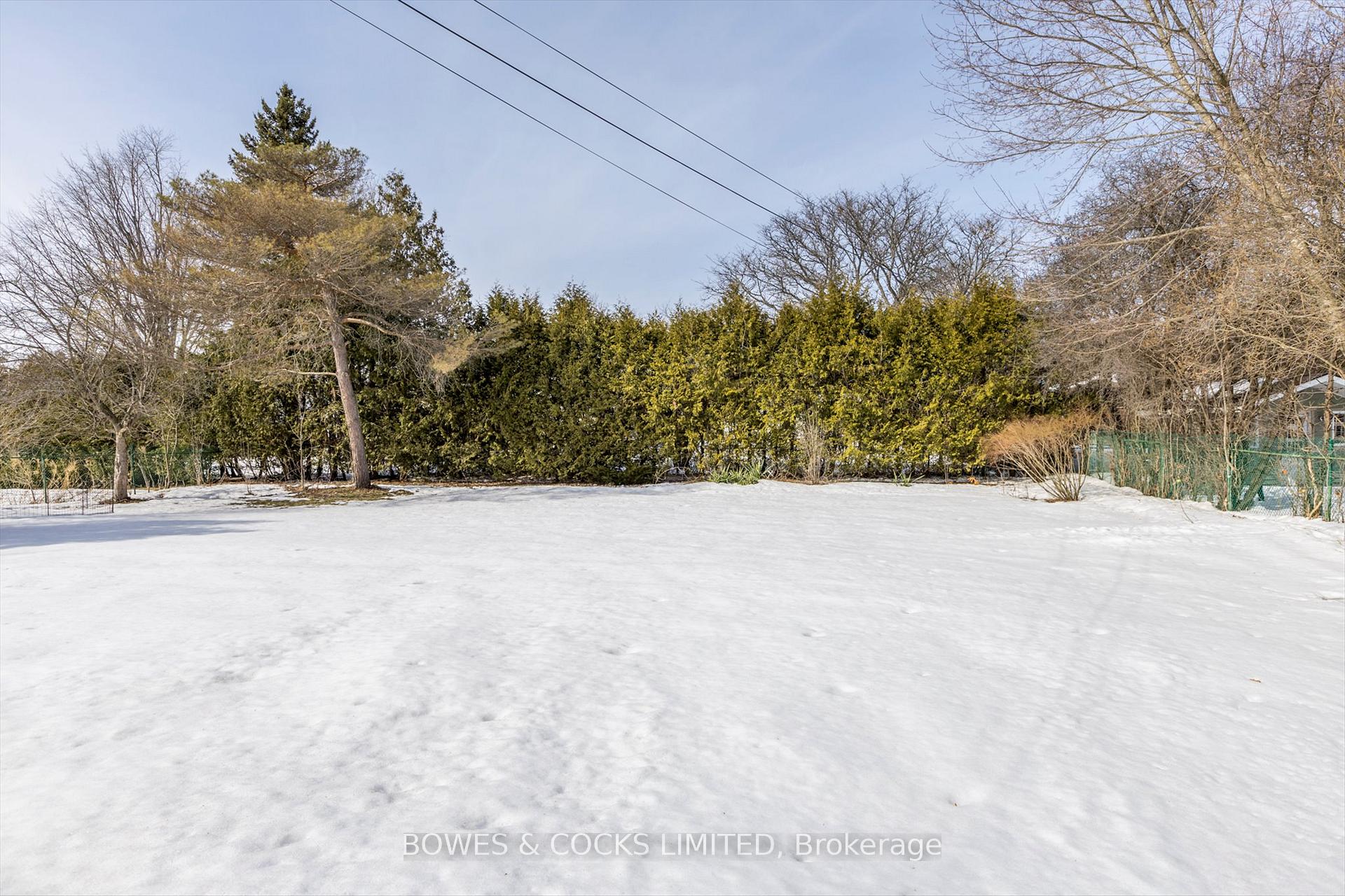 Photo 46 of 10 Kingswood Drive, Peterborough, Monaghan Ward 2 — HOMEH