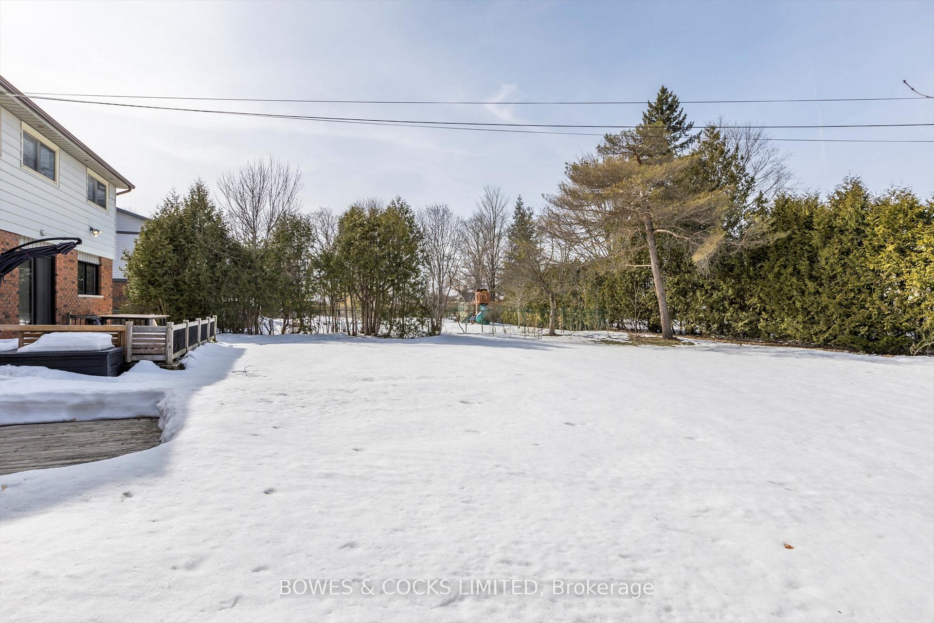 Photo 47 of 10 Kingswood Drive, Peterborough, Monaghan Ward 2 — HOMEH