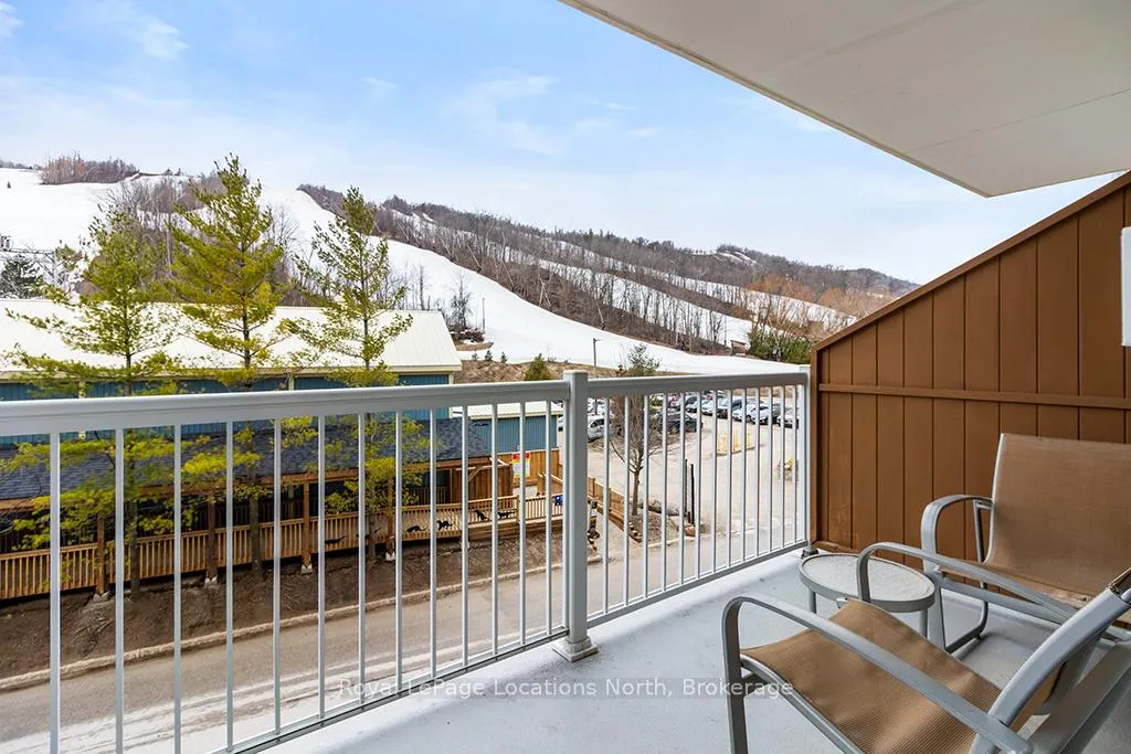 Photo 15 of Unit 313, 220 Gord Canning Drive, Blue Mountains — HOMEH