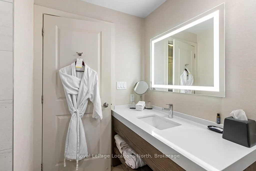 Photo 24 of Unit 313, 220 Gord Canning Drive, Blue Mountains — HOMEH